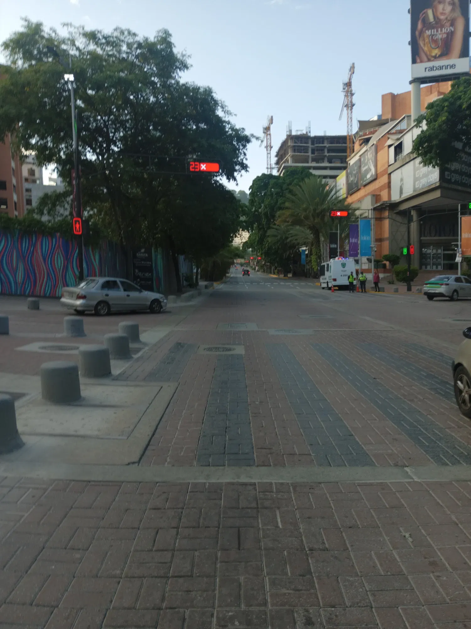 HyDfnBVN6hy4zxJ4_IMG_20250719_073418_899.webp