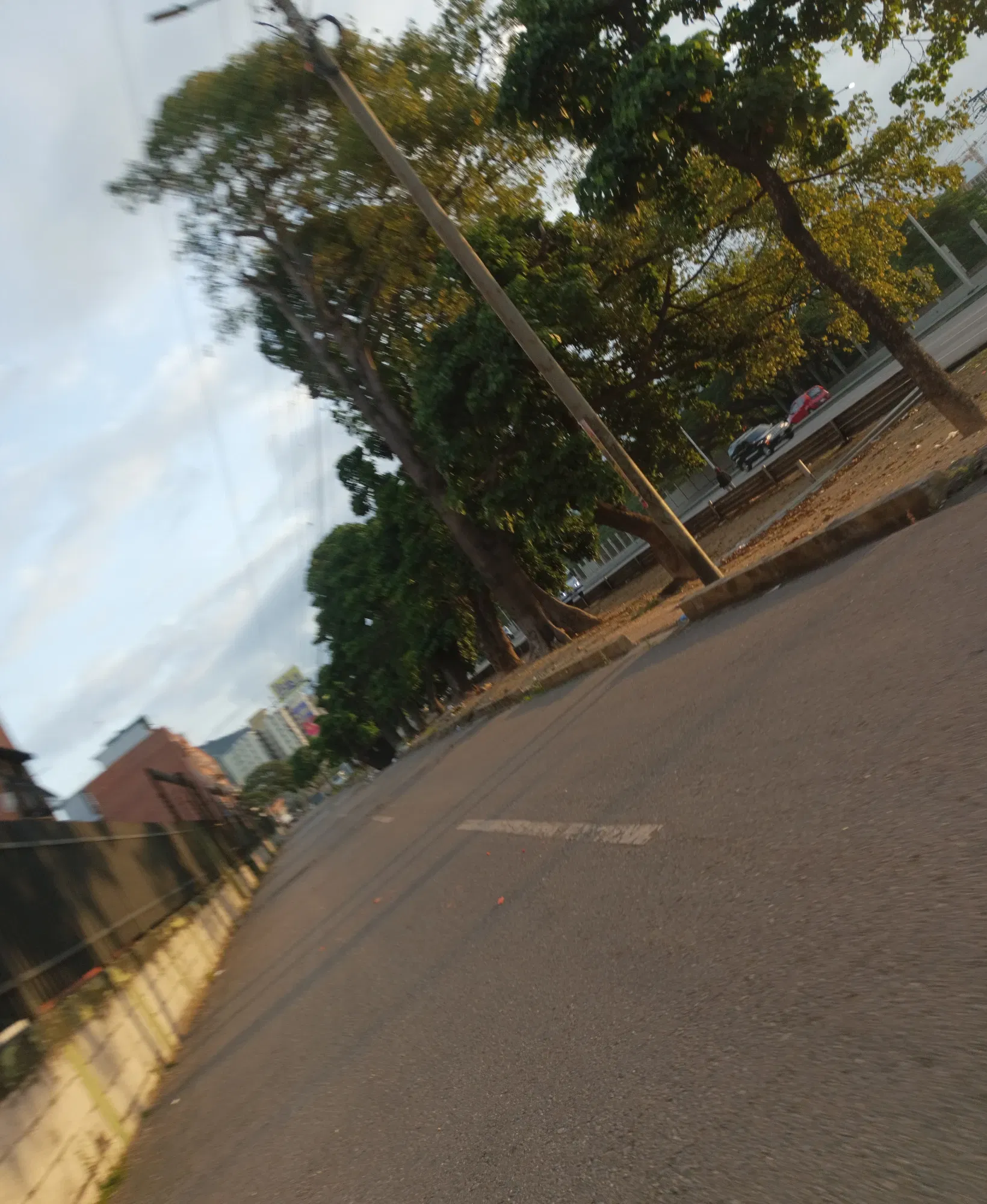 TlHNGMxteFLFAPXA_IMG_20250930_064347_506.webp