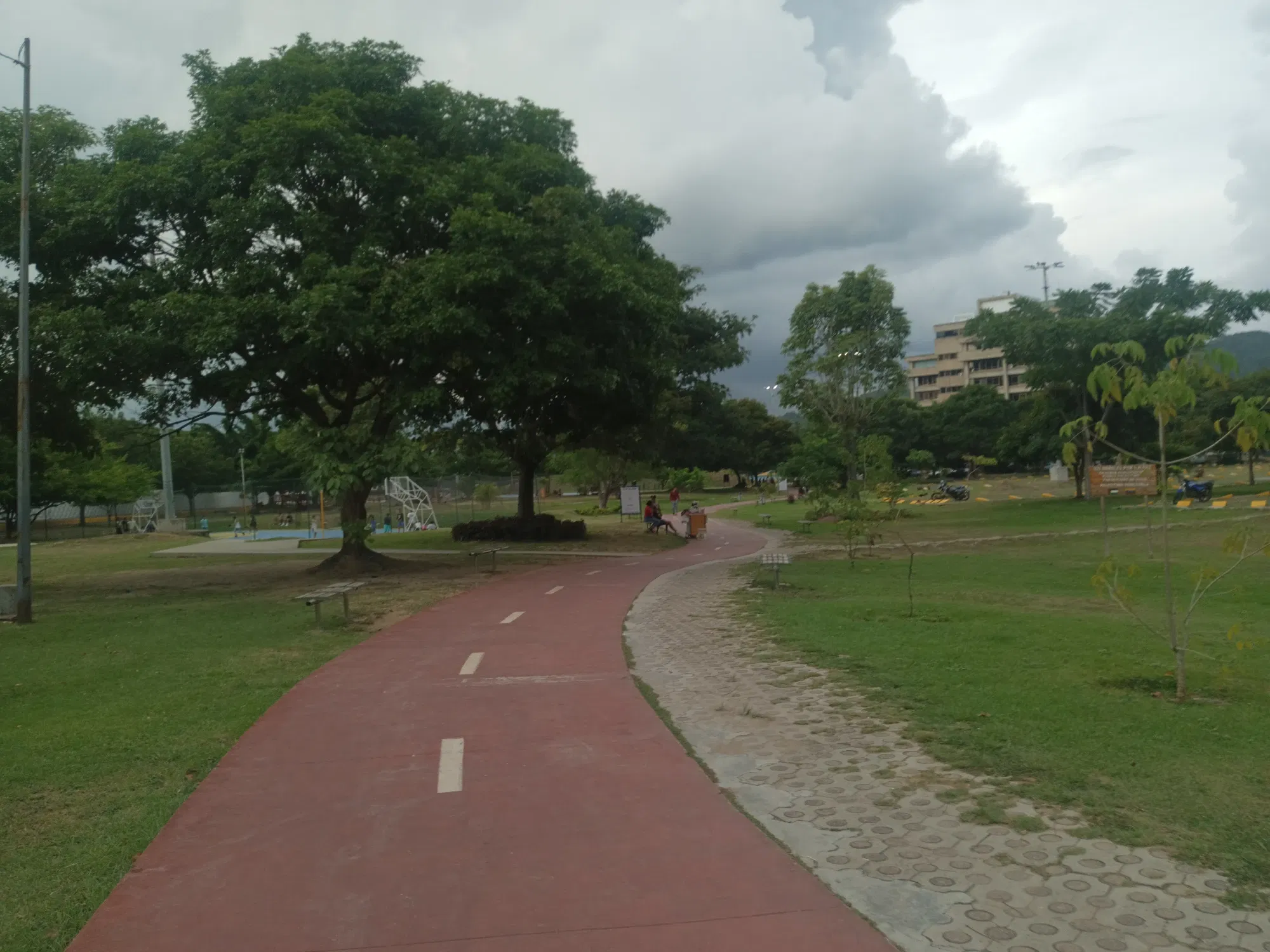fSnJxCVveNQHT4NQ_IMG_20250918_172351_507.webp