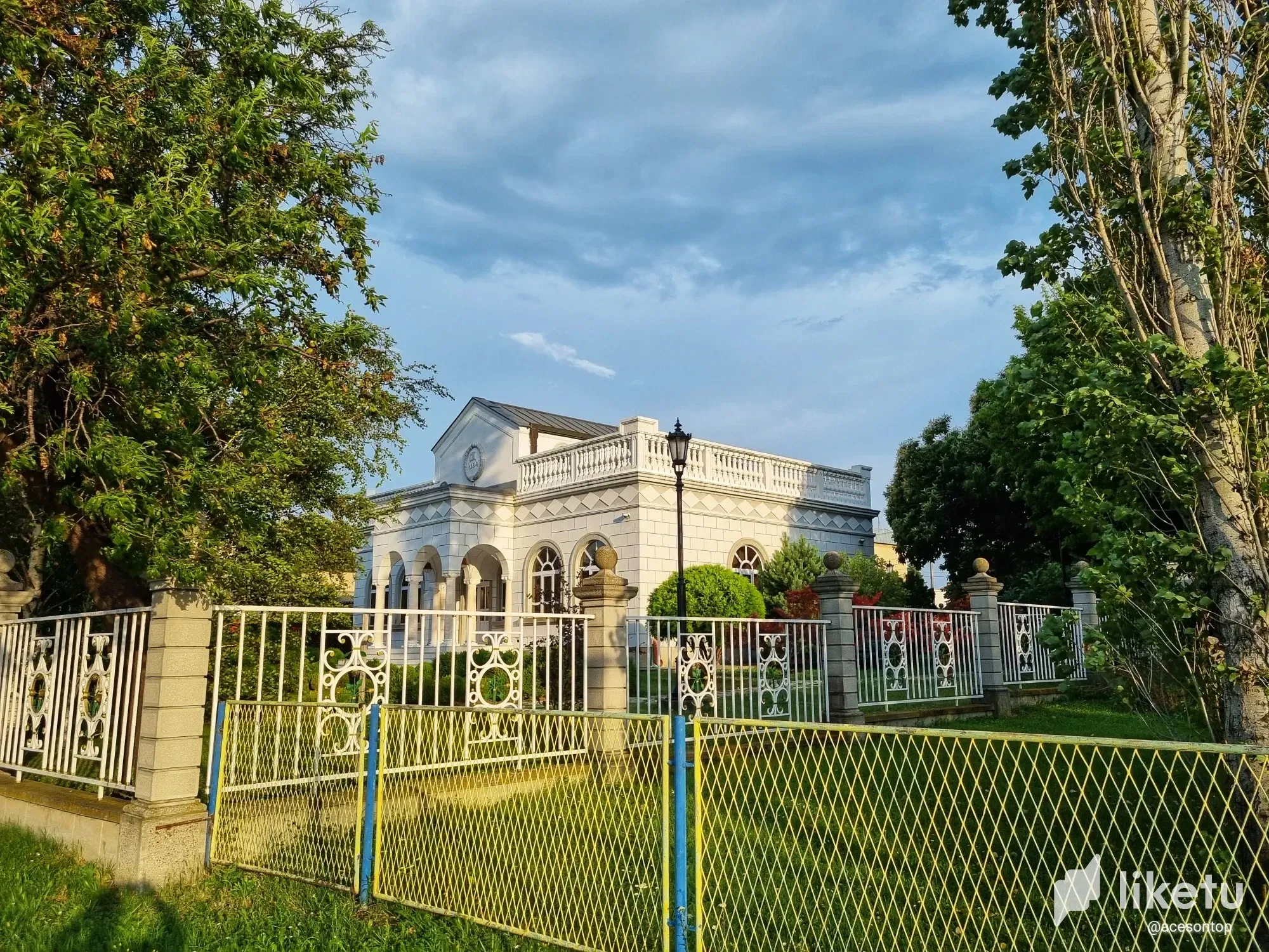 cljlt1v8801dtb2szgsia02hw_20230702_200340-01.webp