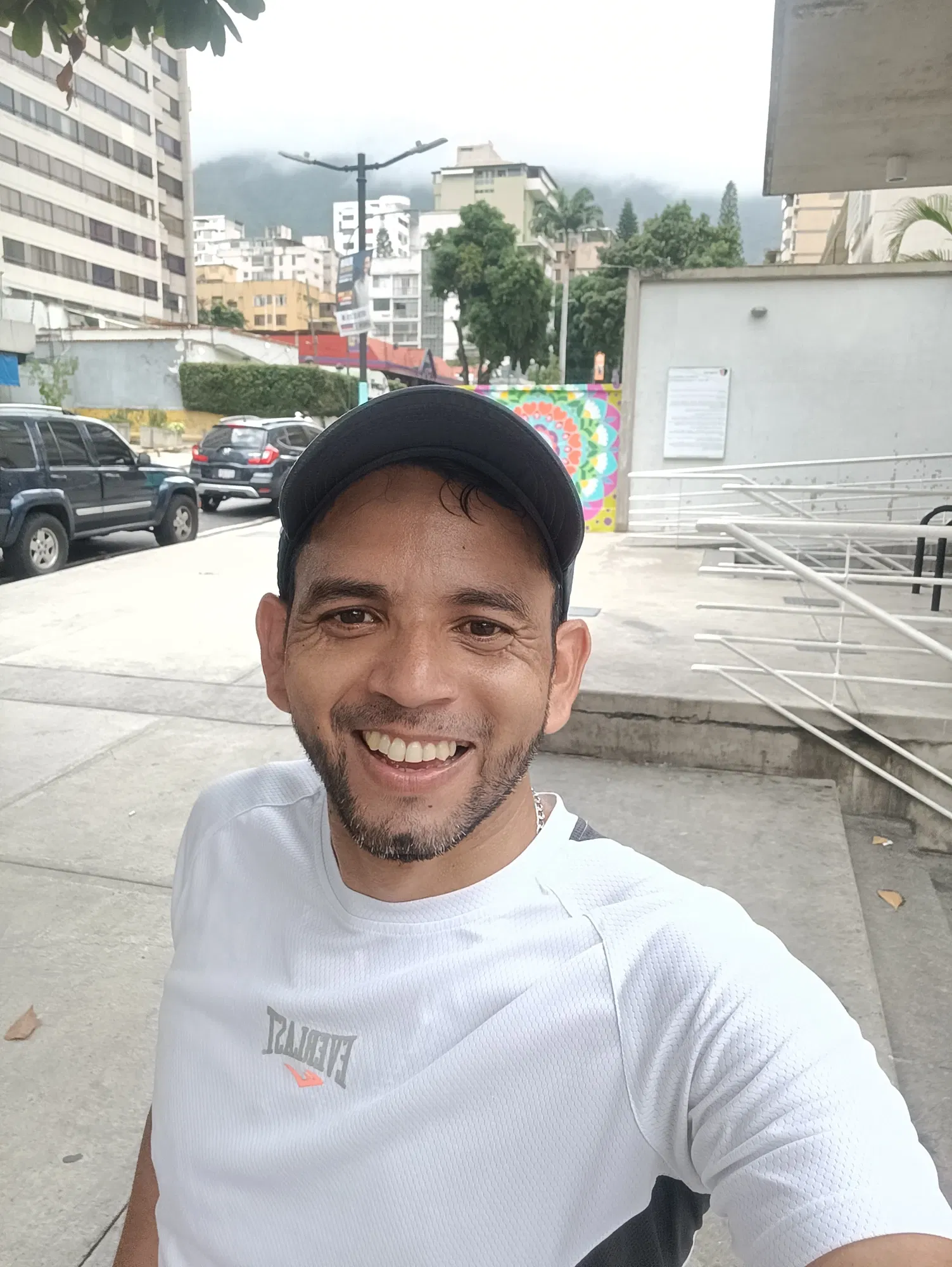 9QuboKodYoraXE0O_1000259850.webp