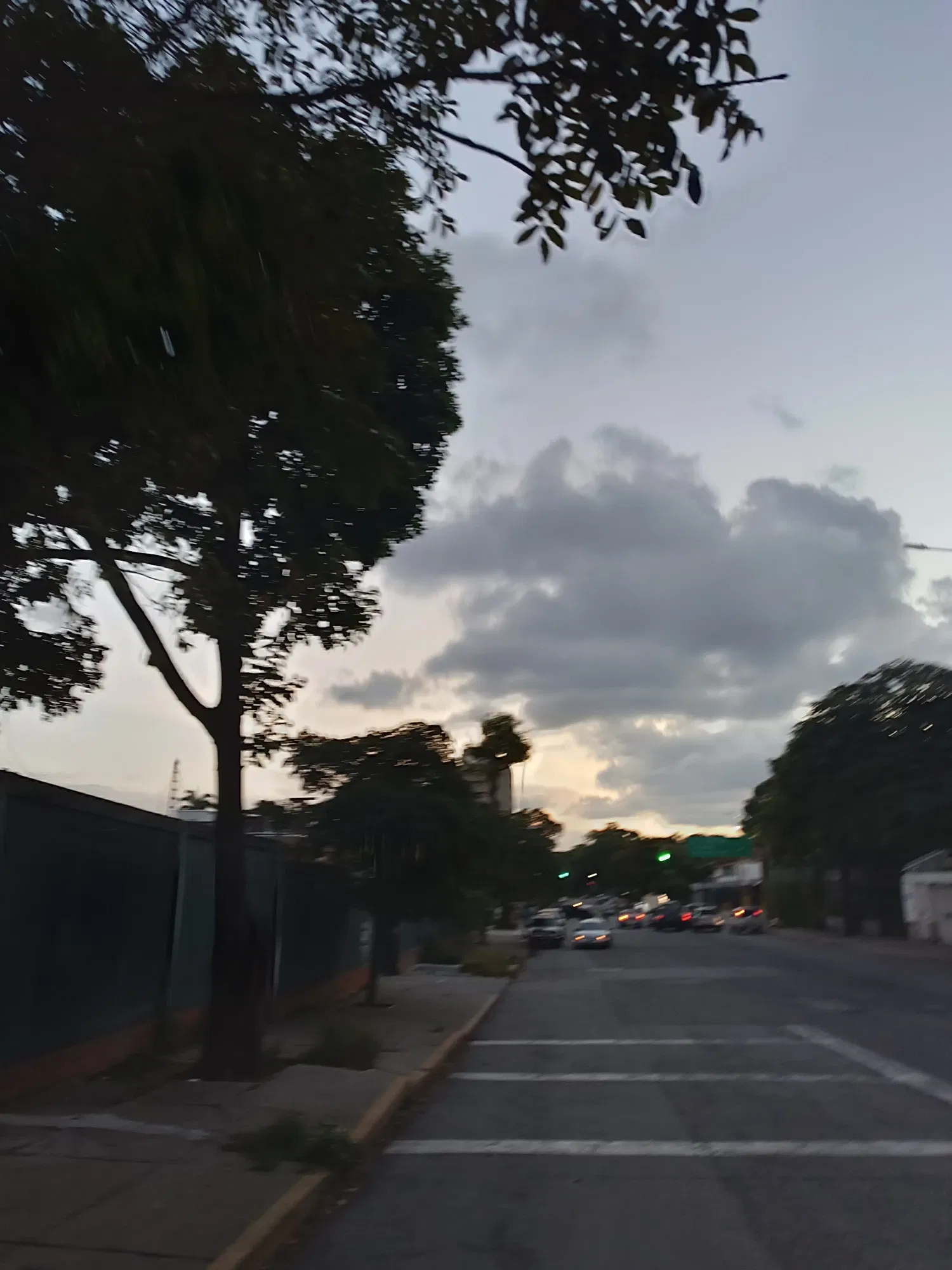 CQuvmIKJGhsOPFs3_1000301395.webp