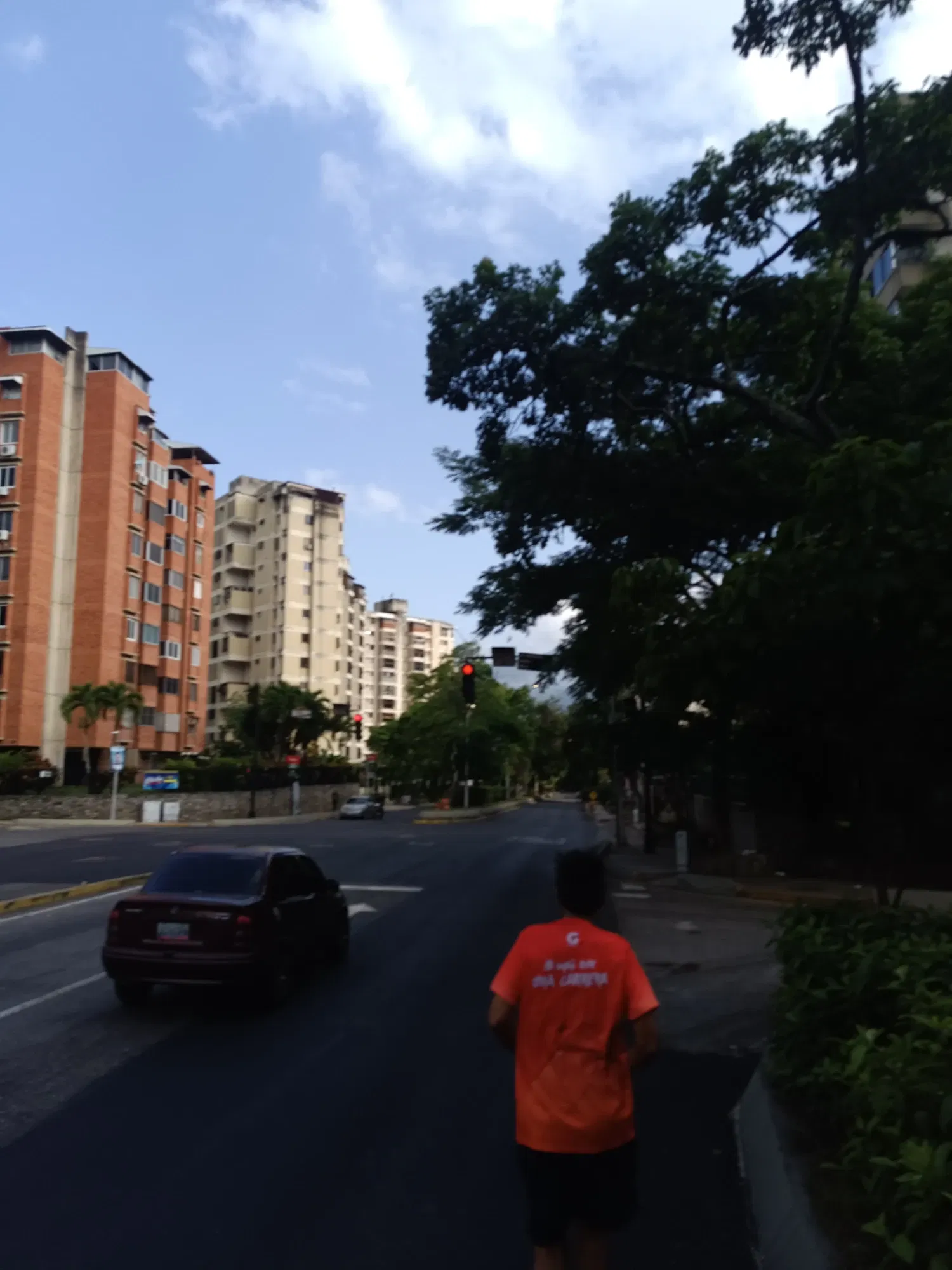 eFxMzKNbYqmnqduX_1000287984.webp