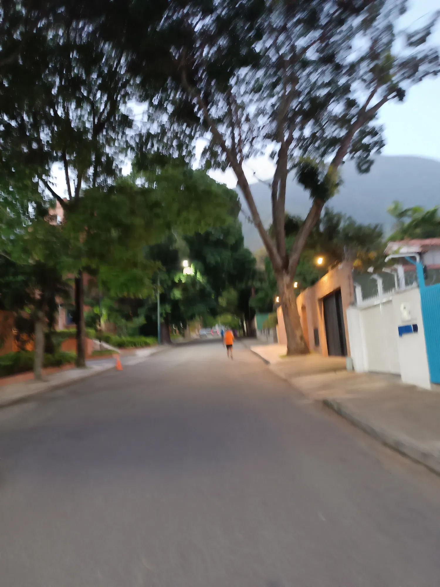 zyYiazUqMR4Zik5H_1000277161.webp