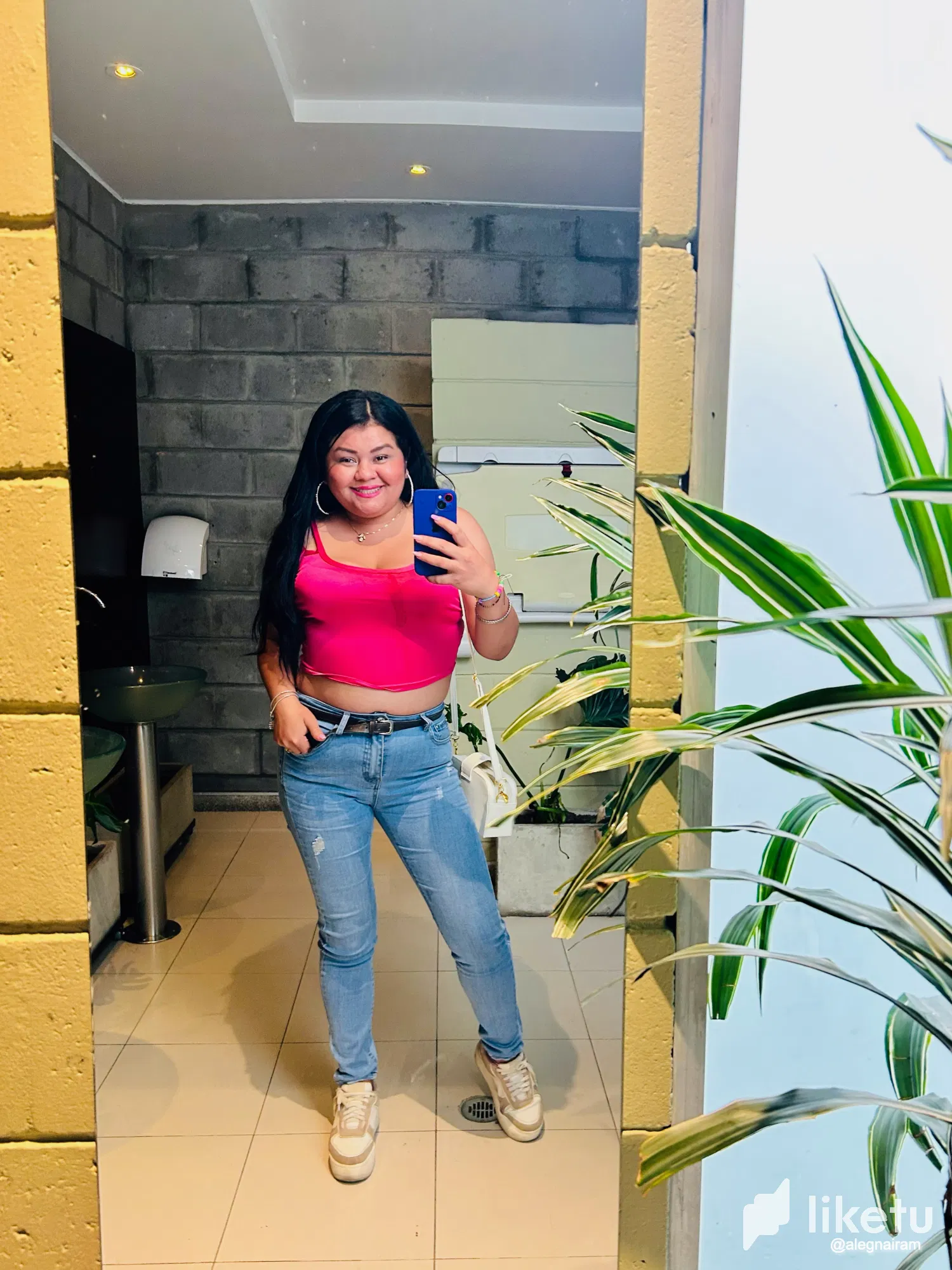 q0MJUji17ji0tzJS…
Payout: 0.000 HBD💃🏻Outfit Casual para Ir por un Antojo🩷Casual Outfit to Go for a Craving💃🏻
2025-07-10 21:18<liketuimages> <center> ![szgzEycZ6LYMr1O0_IMG_0291.png