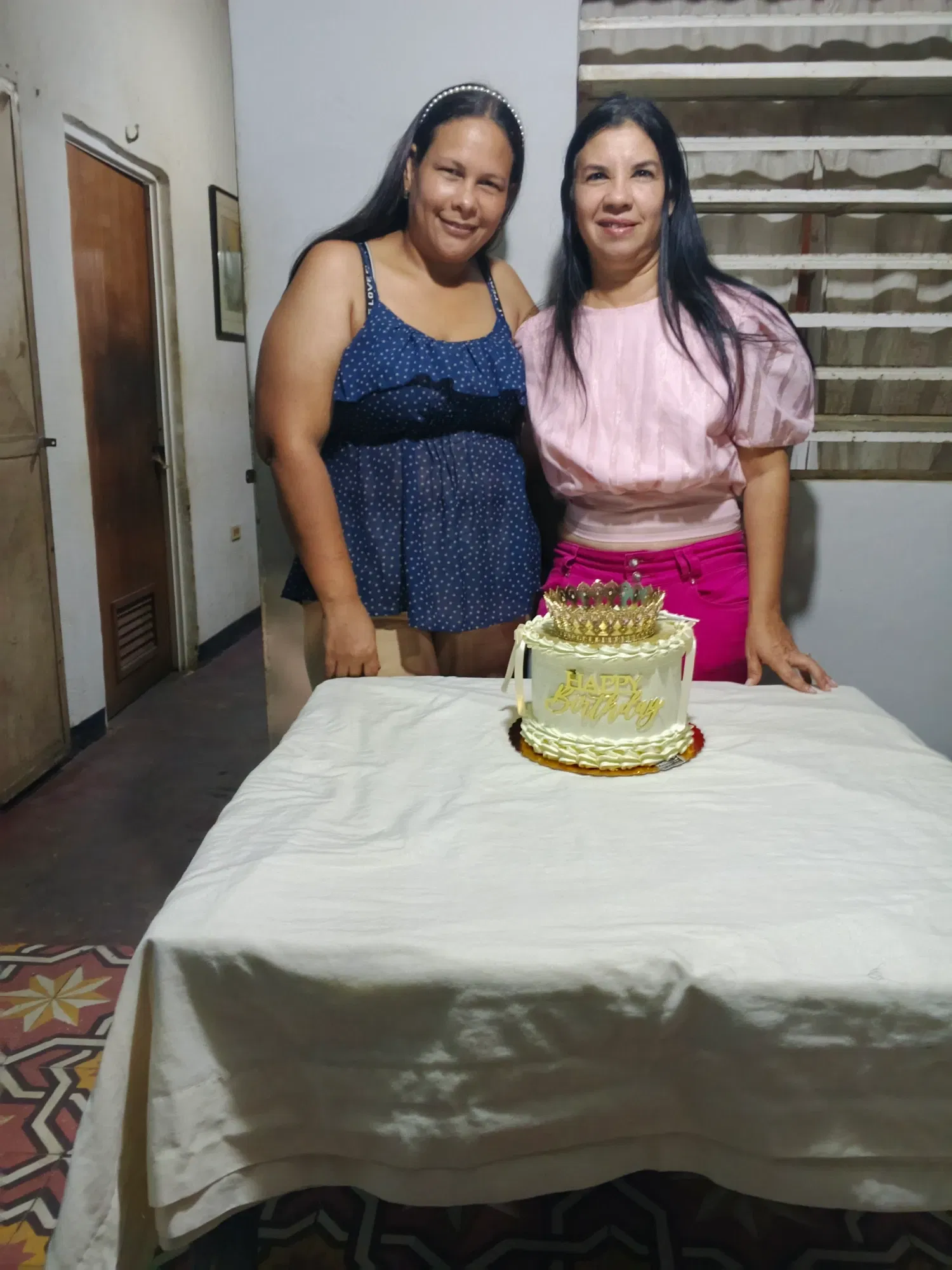 ZQFJzju1xpN3SHhD_1000221085.webp