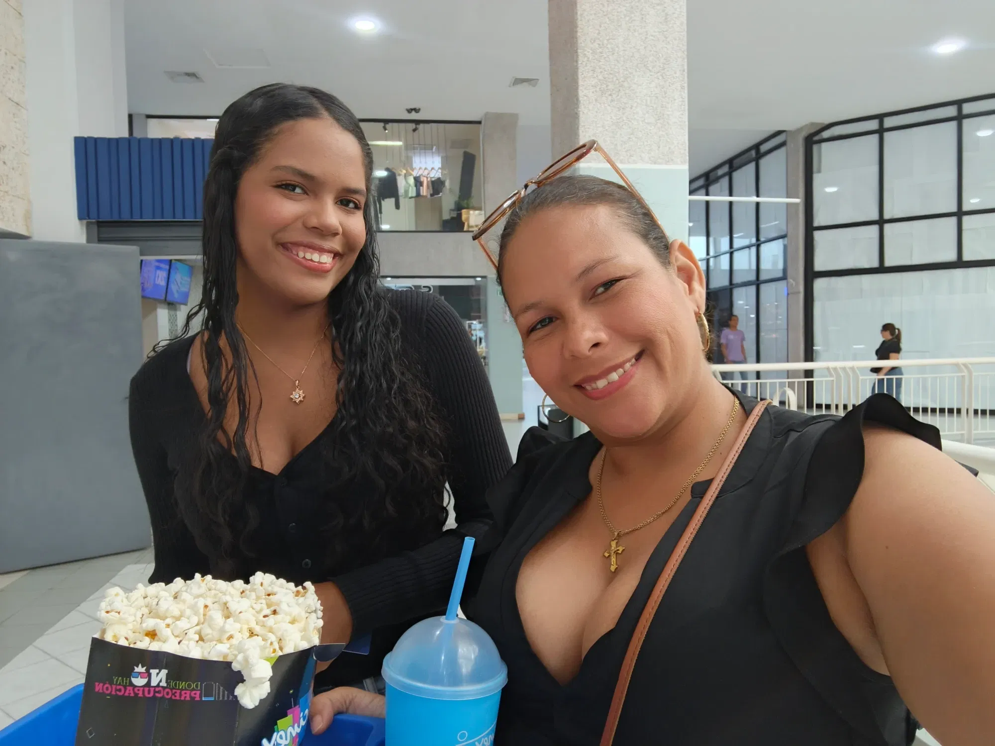 dEAk5RzHHGF67QUh_1000227924.webp