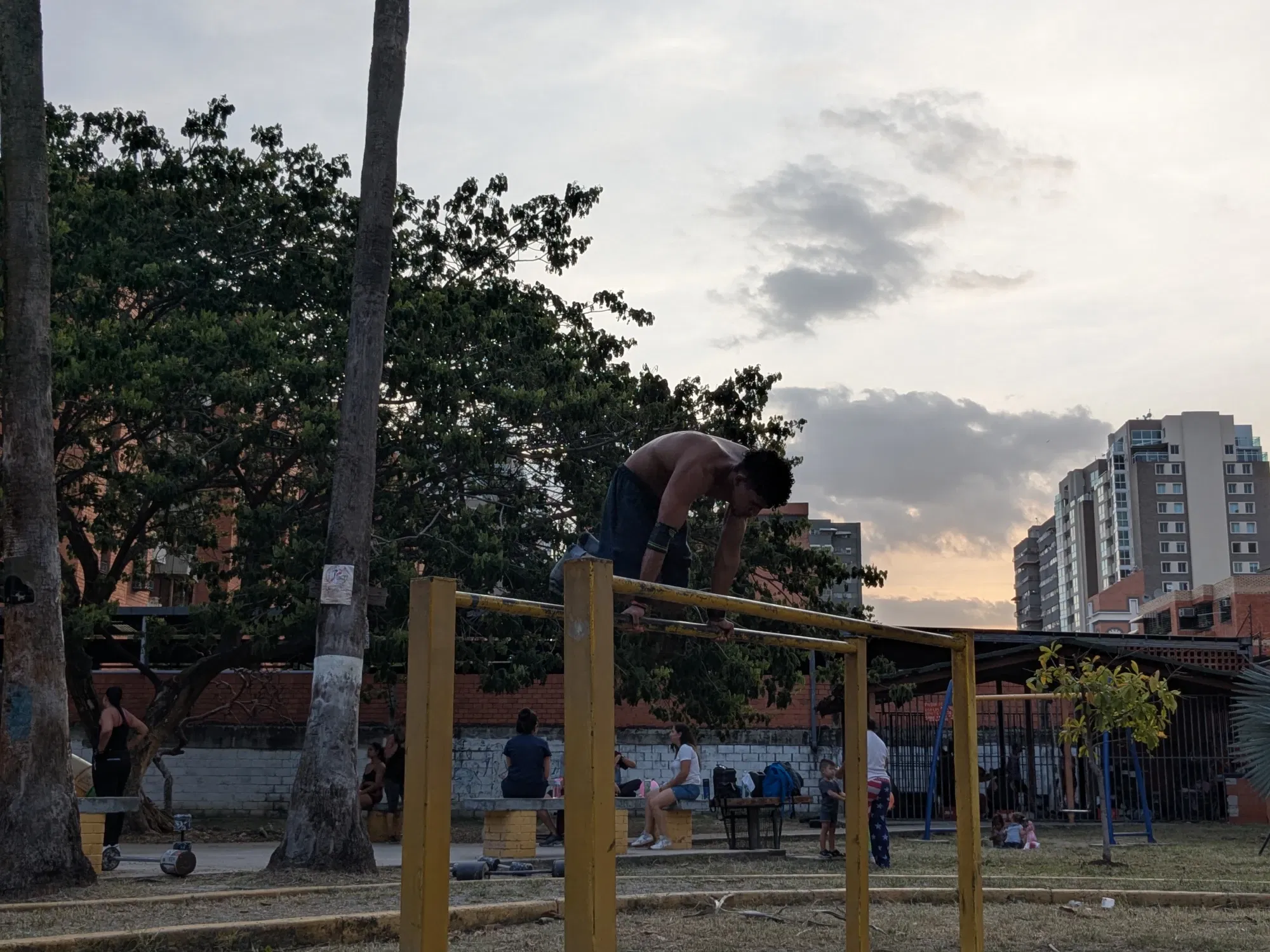 GiOsPZT6v3p8cxHR_599.webp