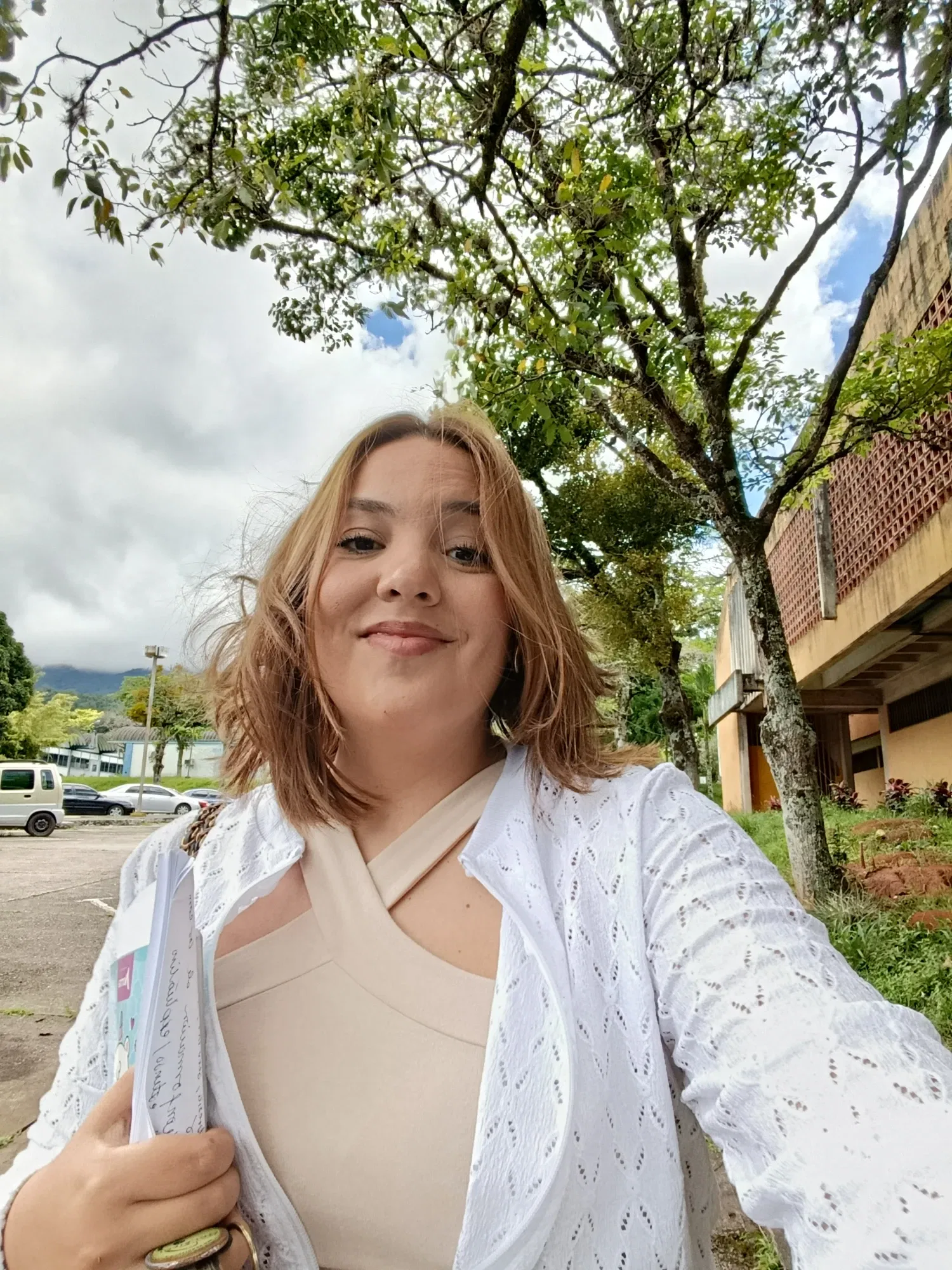 JSi5drbyqi4z5P8h_1000126192.webp