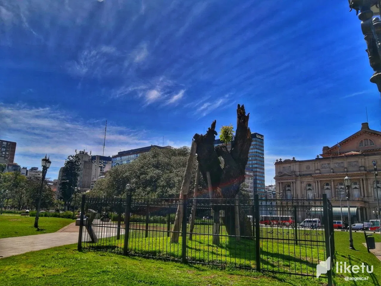 ktbjLjlotZLCI7ug_photo_2025-09-29_22-29-58.webp