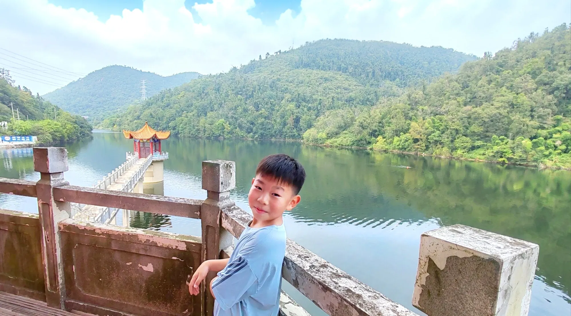 5QB9jaBedxDFEbVT_MEITU_20251003_164817386_edit_649775462907750.webp