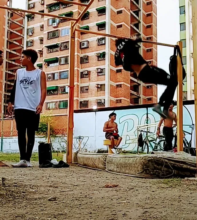 3ooHchtc4tX4Uosc_1000052832.webp