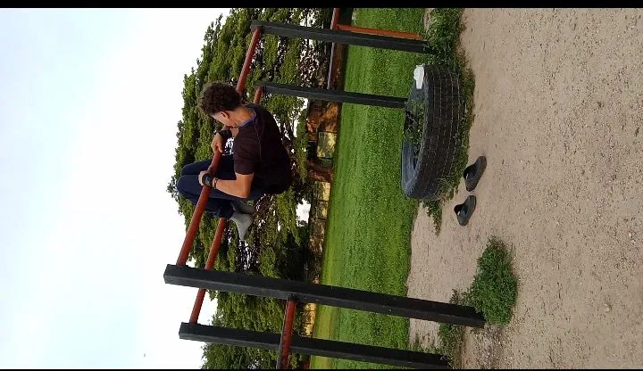 ZuJzw0BOREUS9UK8_1000035979.webp