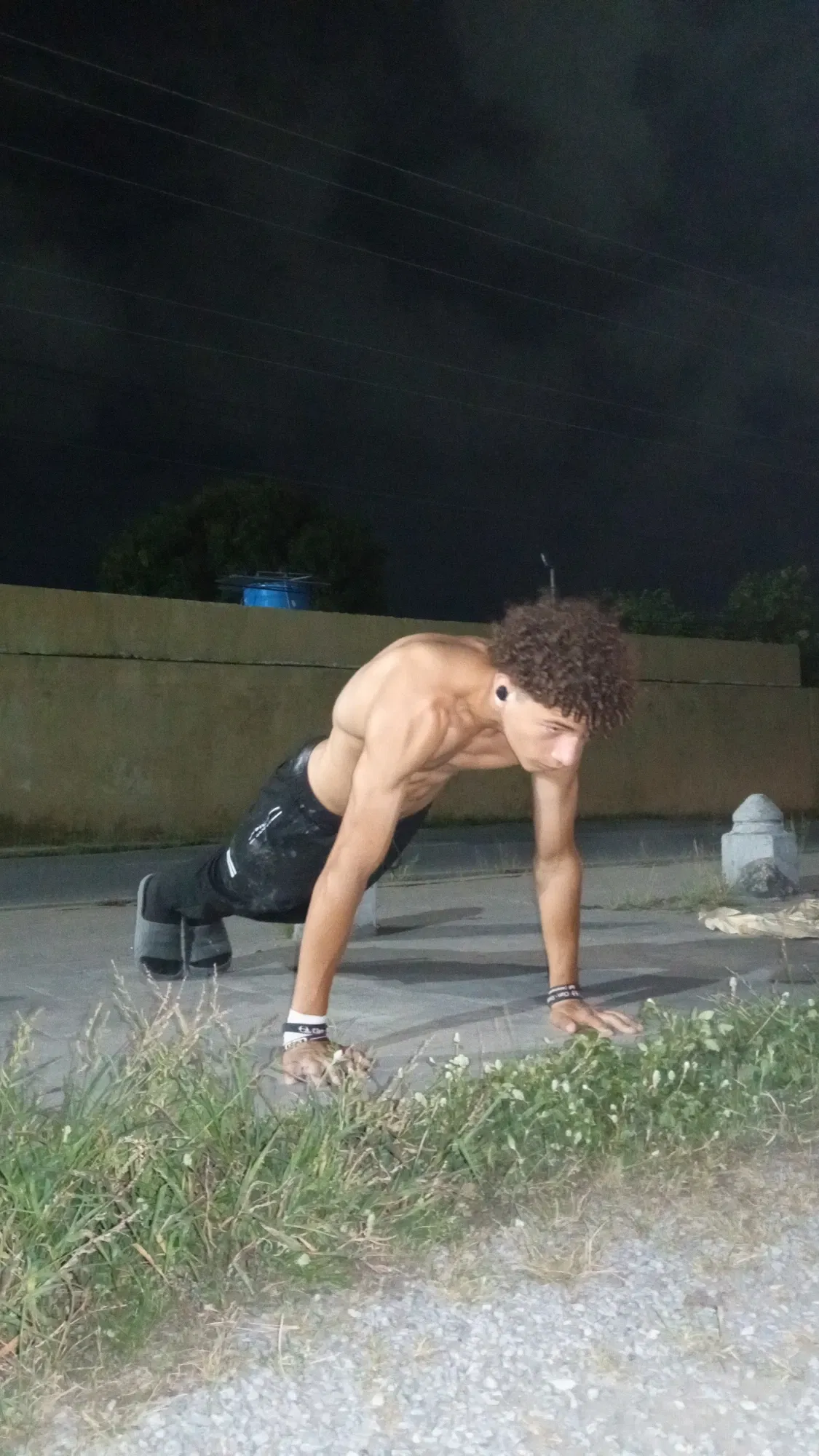 sJGm6I8xVKIuVLye_1000052183.webp