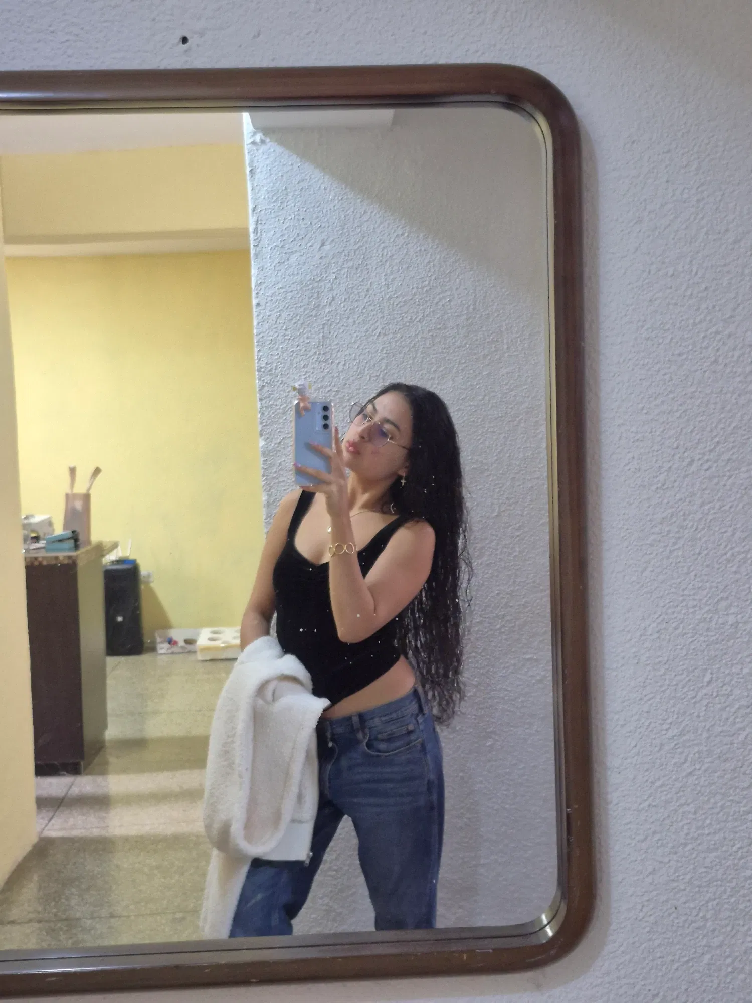 flovc29luRt4ggWX_20250911_170850.webp