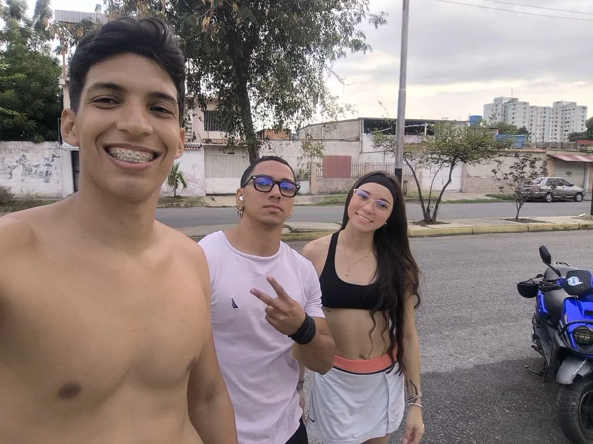 CsPY1cxlEr9w3nge_1000947715.webp