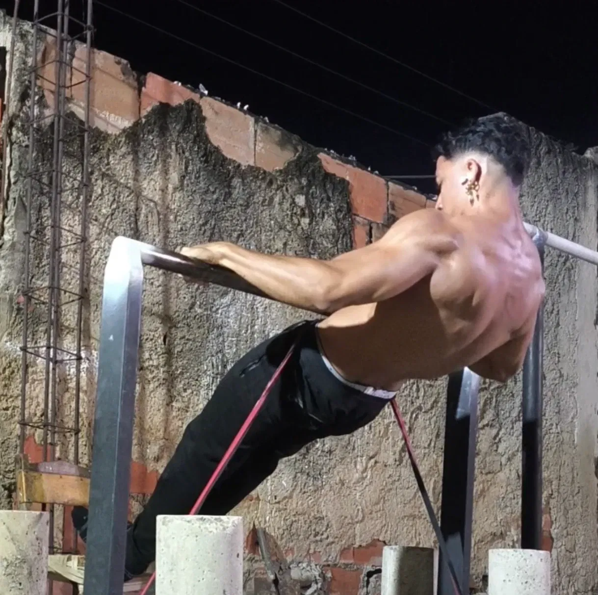 L98DL8kta8Dzkcr6_1001158273.webp