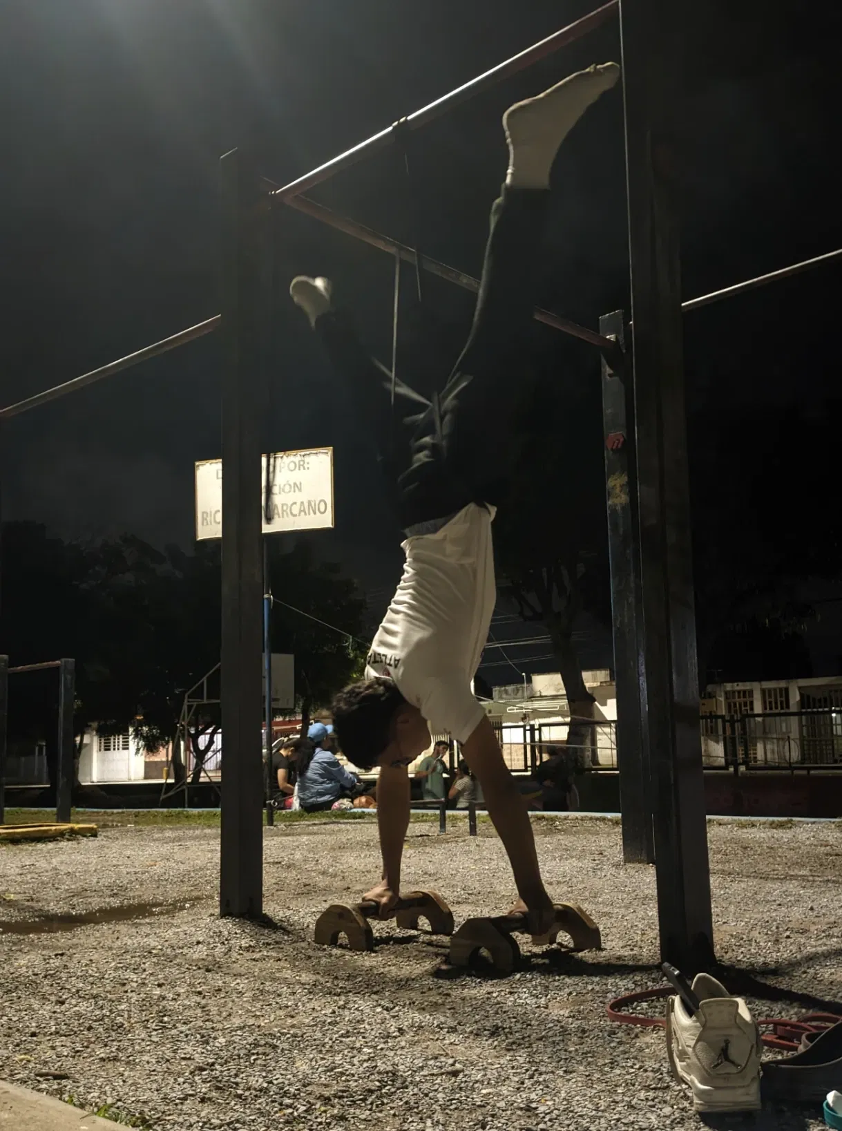 QtnO9wX2hJwewWrs_1001094669.webp