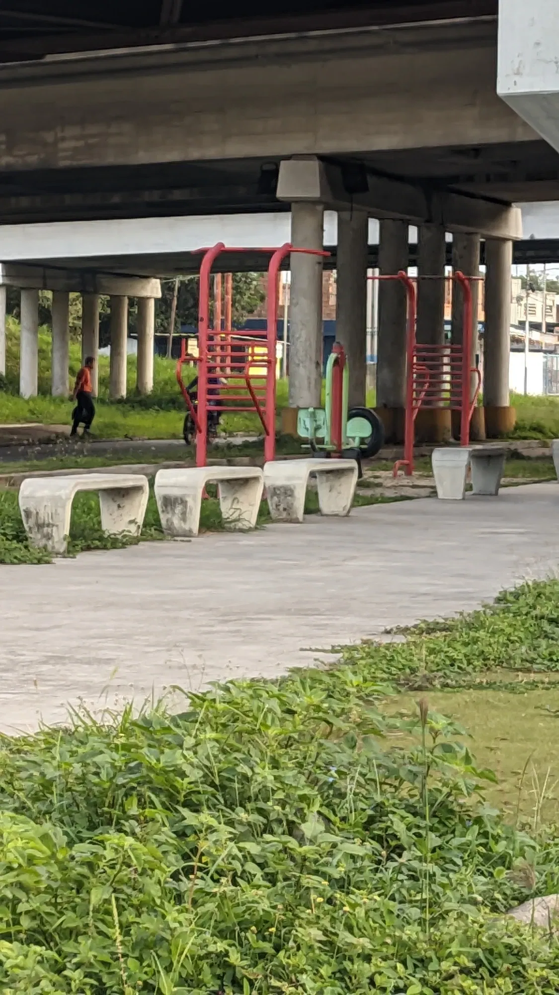 aZDJluF8lX1l060Z_1001112471.webp