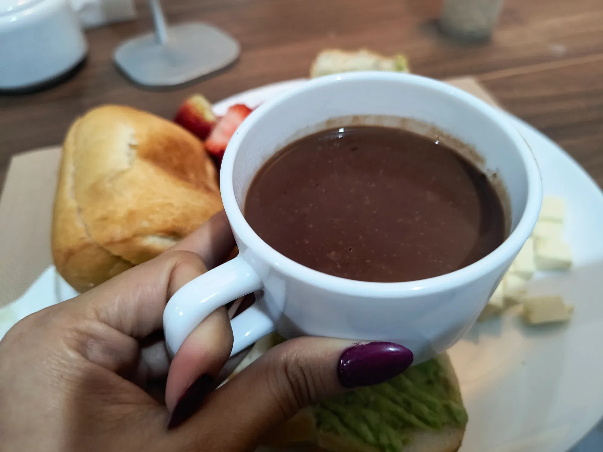 RJJqfzMJtiVPKE0T_1000206161.webp