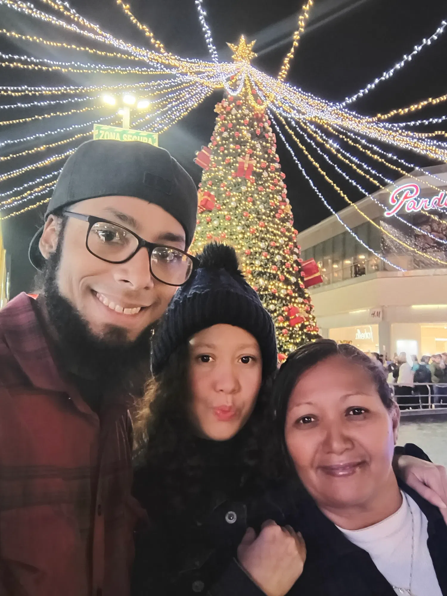 De paseo 🎄😚 [ESP/ENG]