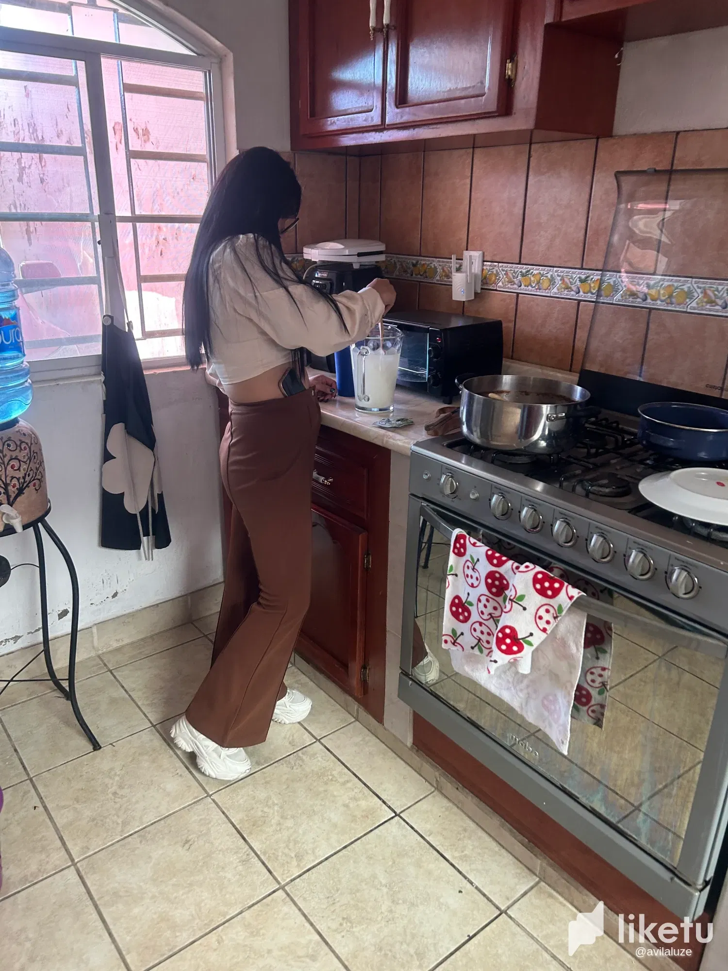 IETIK8xYIAJMUs3G_IMG_6905.webp