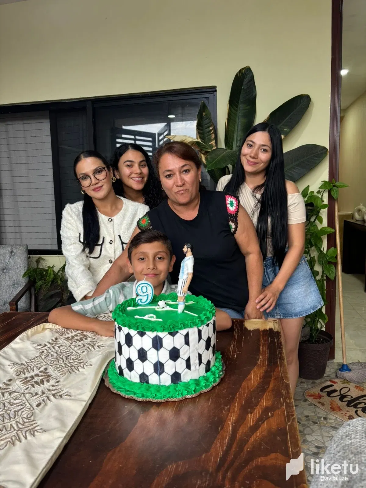 LRlurpTPHzi6r0kO_b1323dc0-9bc9-481c-900b-3e1c3dfa6a8e.webp