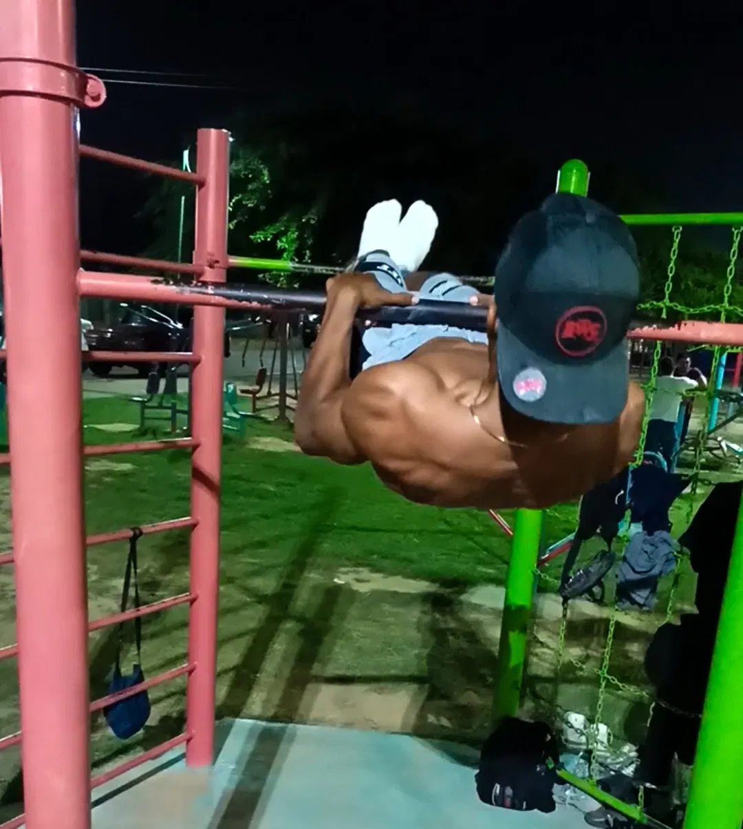 3P1TL6YIvczHDxBP_1000663997.webp