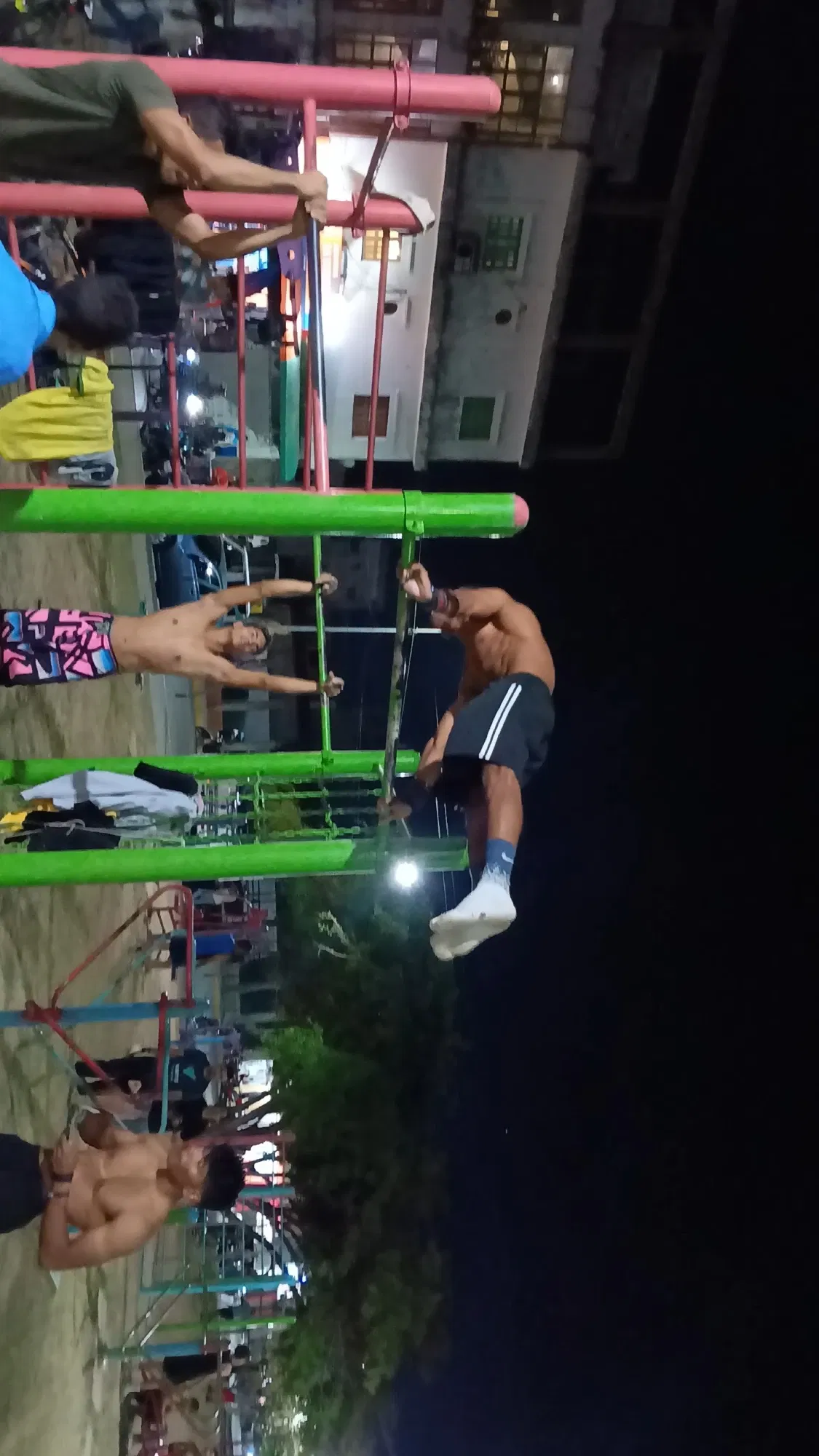 xvTb5kxoaxUp6MTP_1000439889.webp