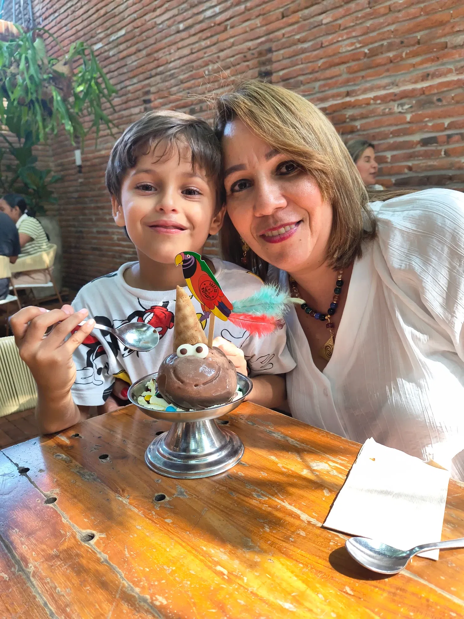 bluZIl9732RLuCBj_1000116266.webp