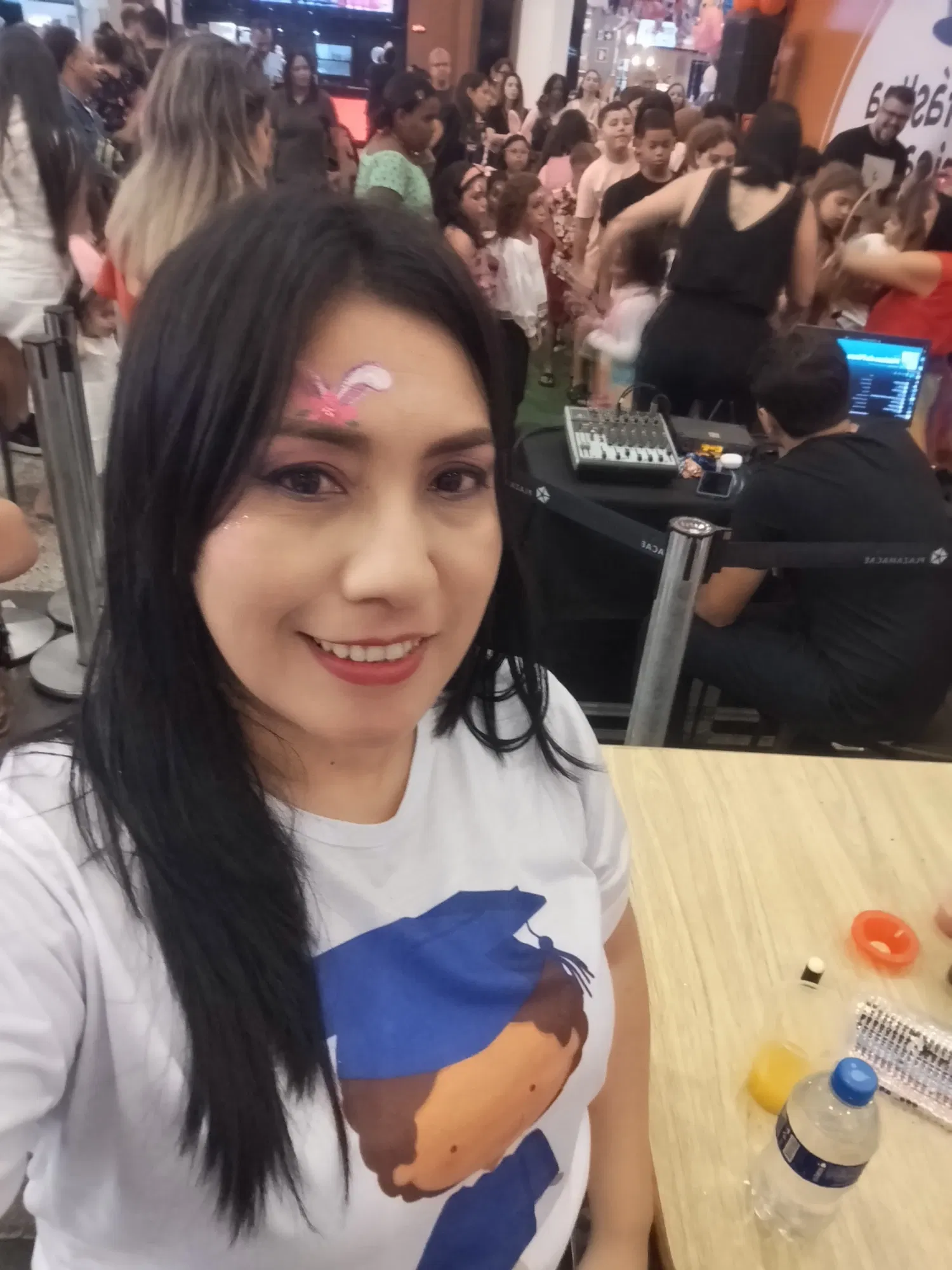 rzULLXy5qIeKq5kR_1000090235.webp