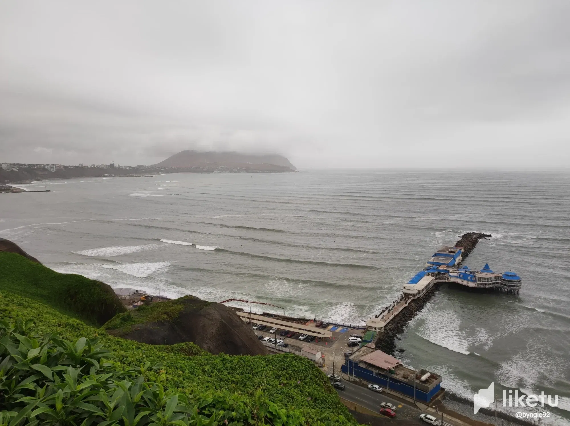 Miraflores, donde el mar y la ciudad se abrazan