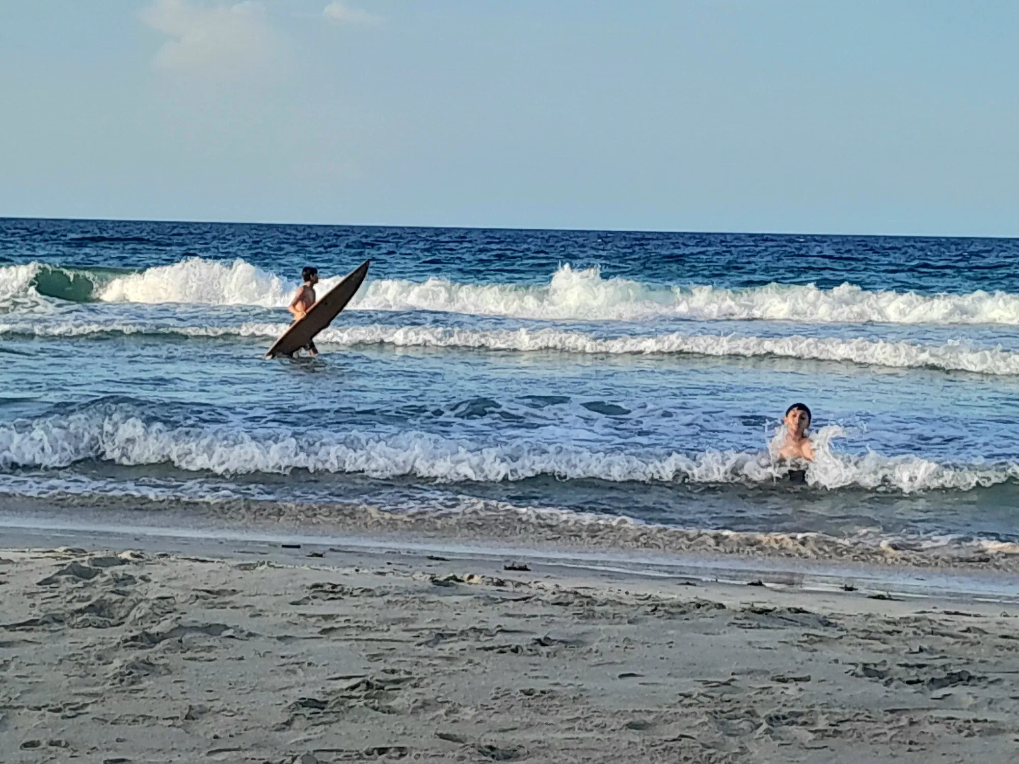 LBO86CF64yOas2j3_1001362270.webp