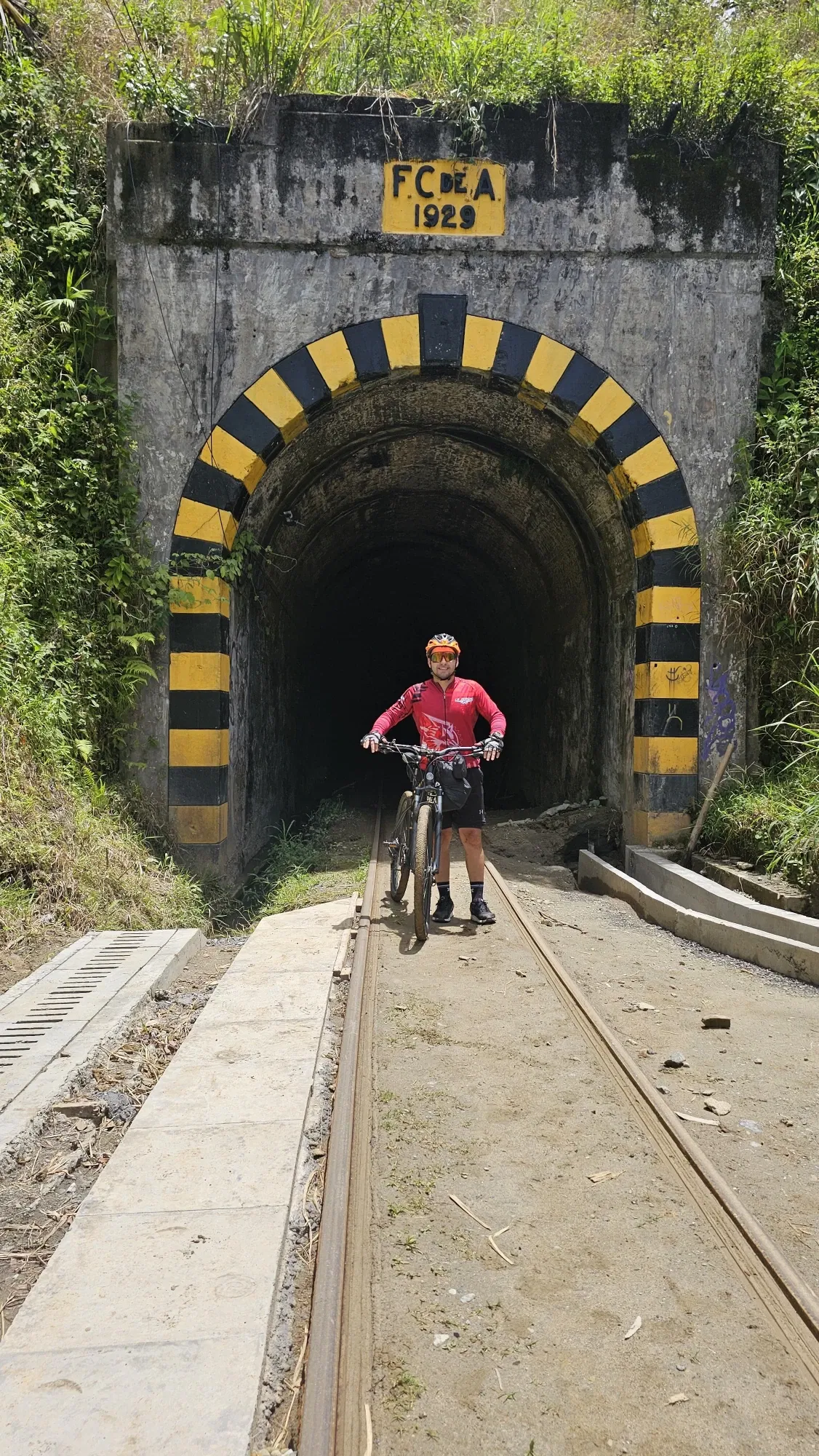 GZR30x57C4cJCay4_1000245917.webp