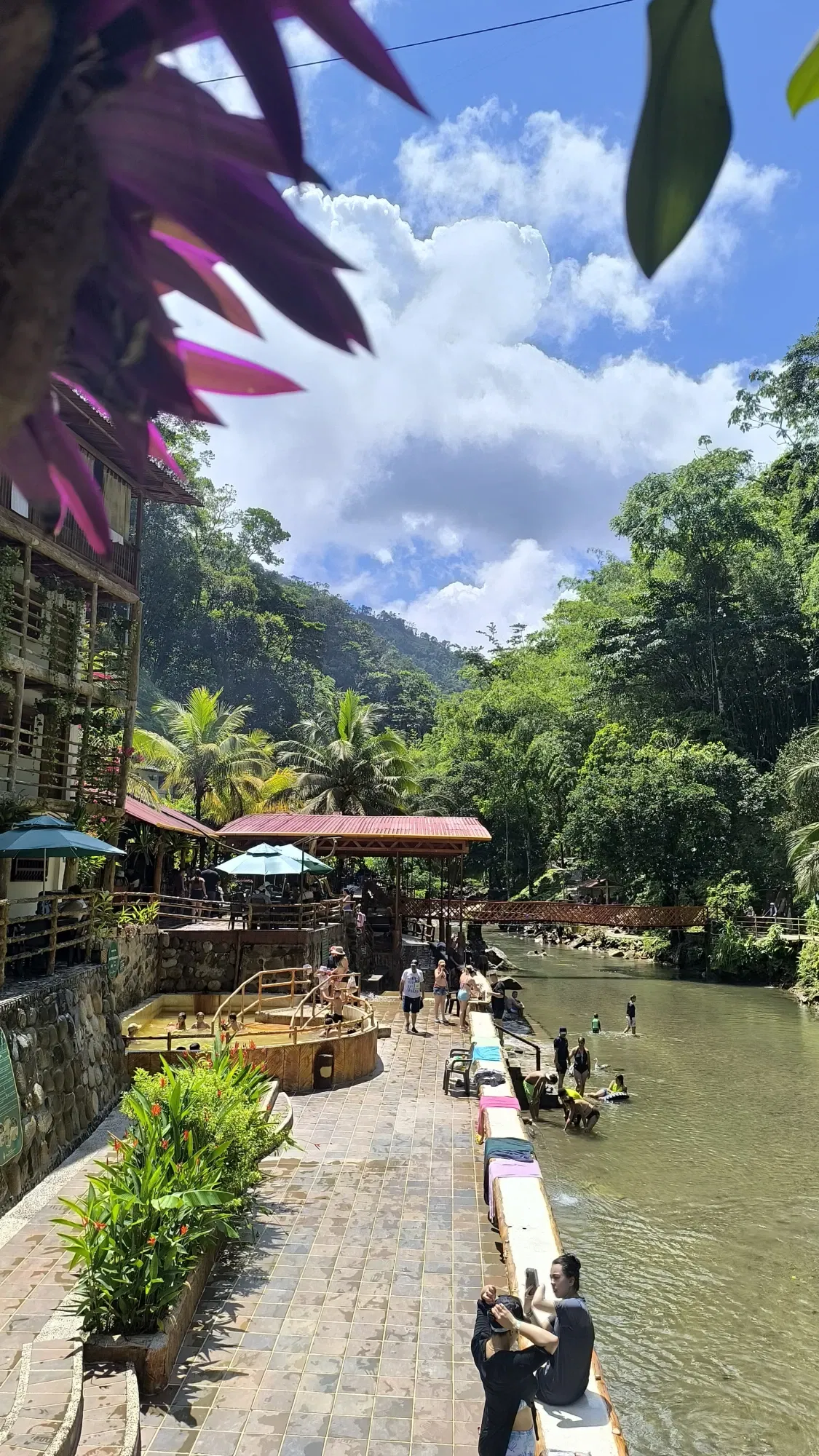 yjWhAeRpBJ…
Payout: 0.000 HBDUn baño natural en los termales del espíritu Santo en Nariño Antioquia (Esp/Eng)
2025-07-03 17:07<liketuimages> <center> ![avge0Wz2YqPTQMBh_1000176317.webp