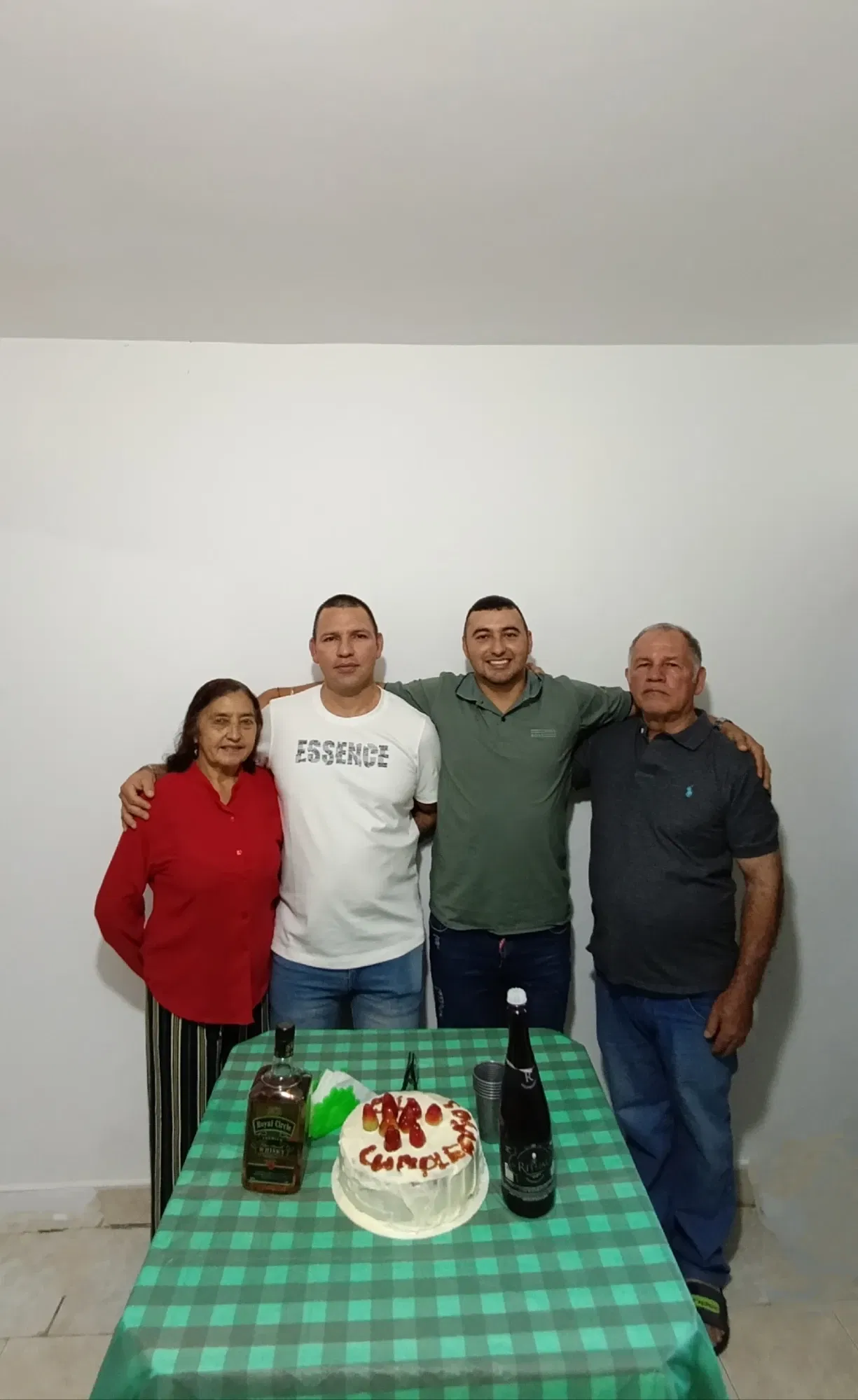 c4AxW0MItZZX7Wh5_1000212153.webp