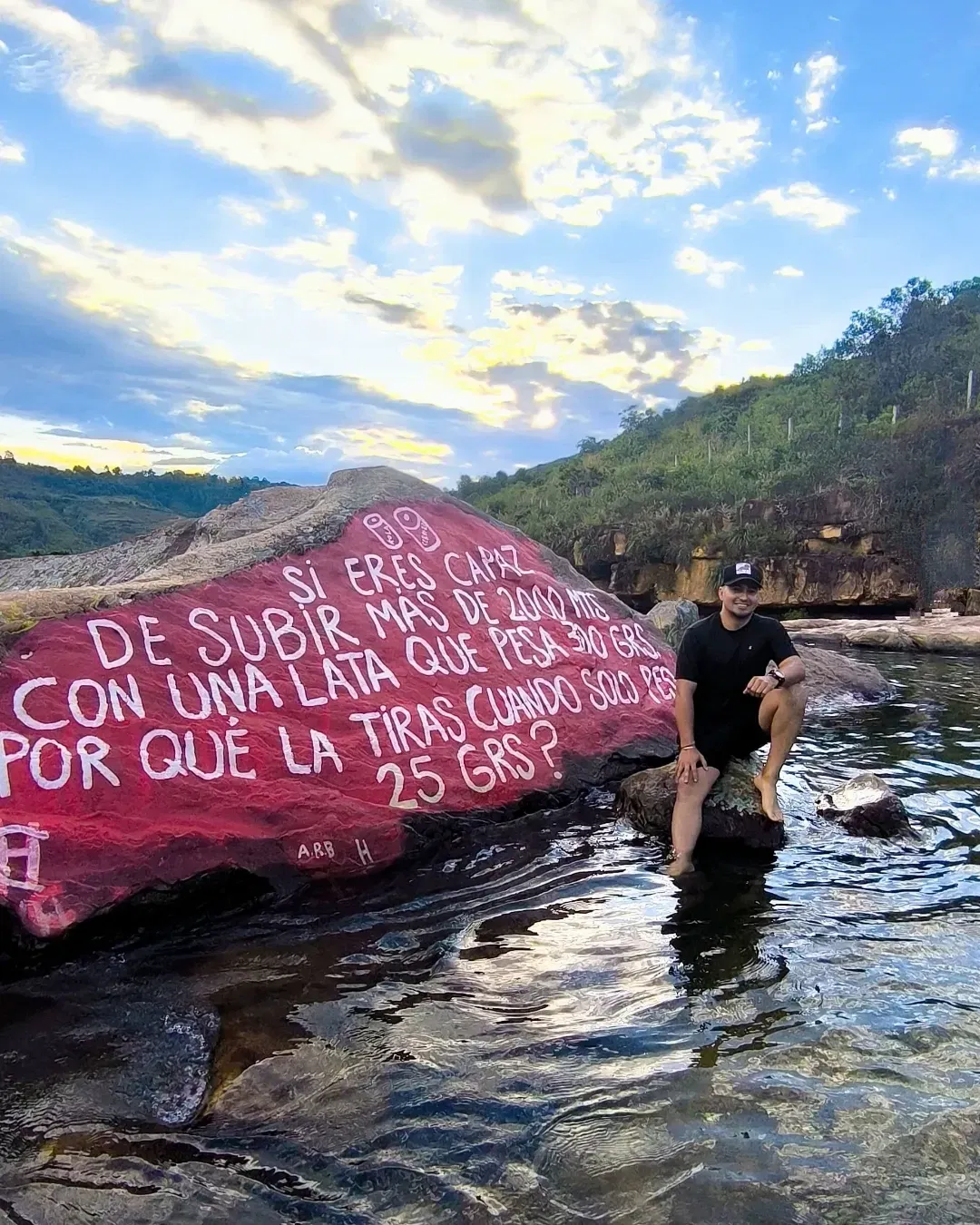 Pescaderito, gran río en Curiti (Esp/Eng)