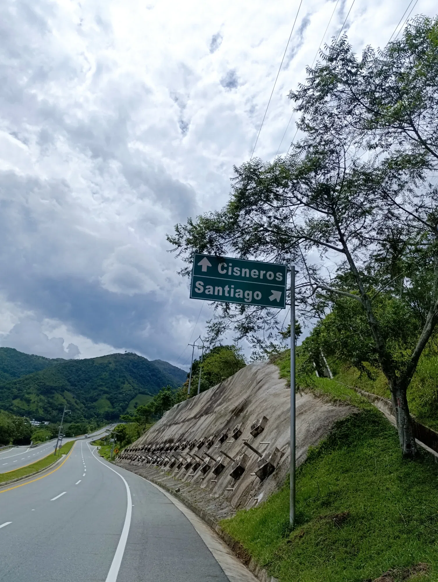 rs0x8oki3bI5Uimj_1000245902.webp