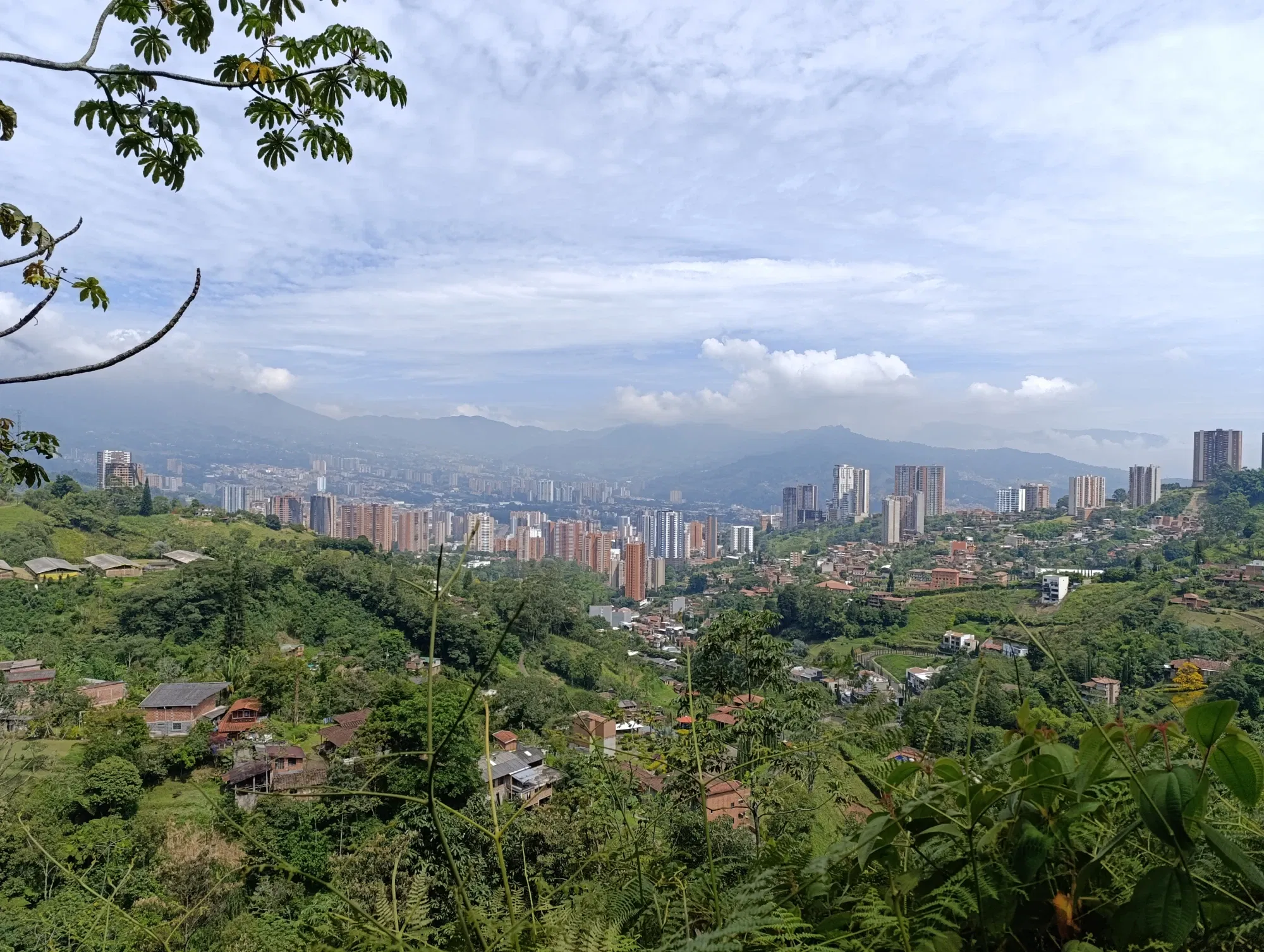 yIcOBrBMaAjmEgWo_1000338388.webp
