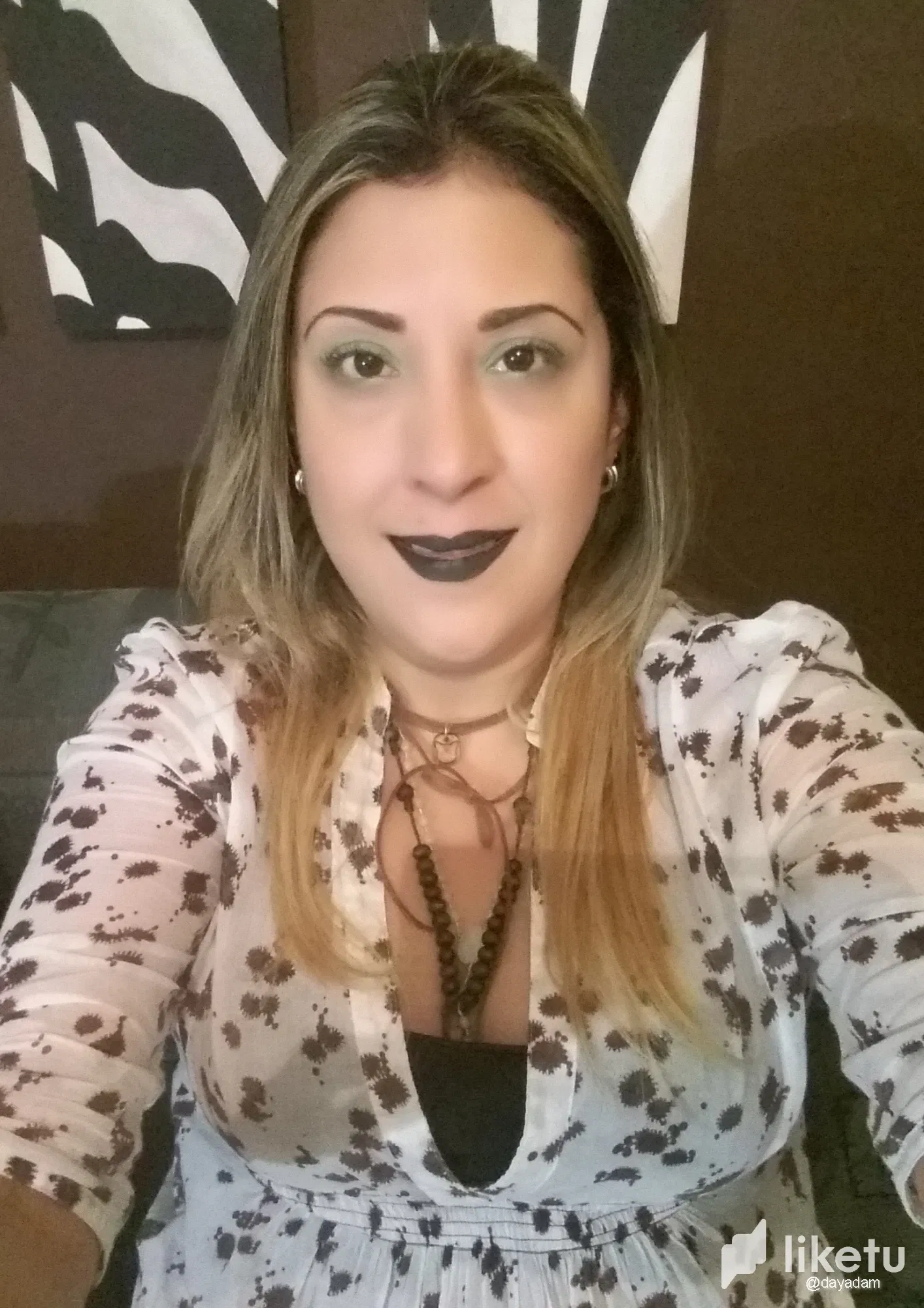 clhwvqma4011p8dsz3glp40gs_3.webp
