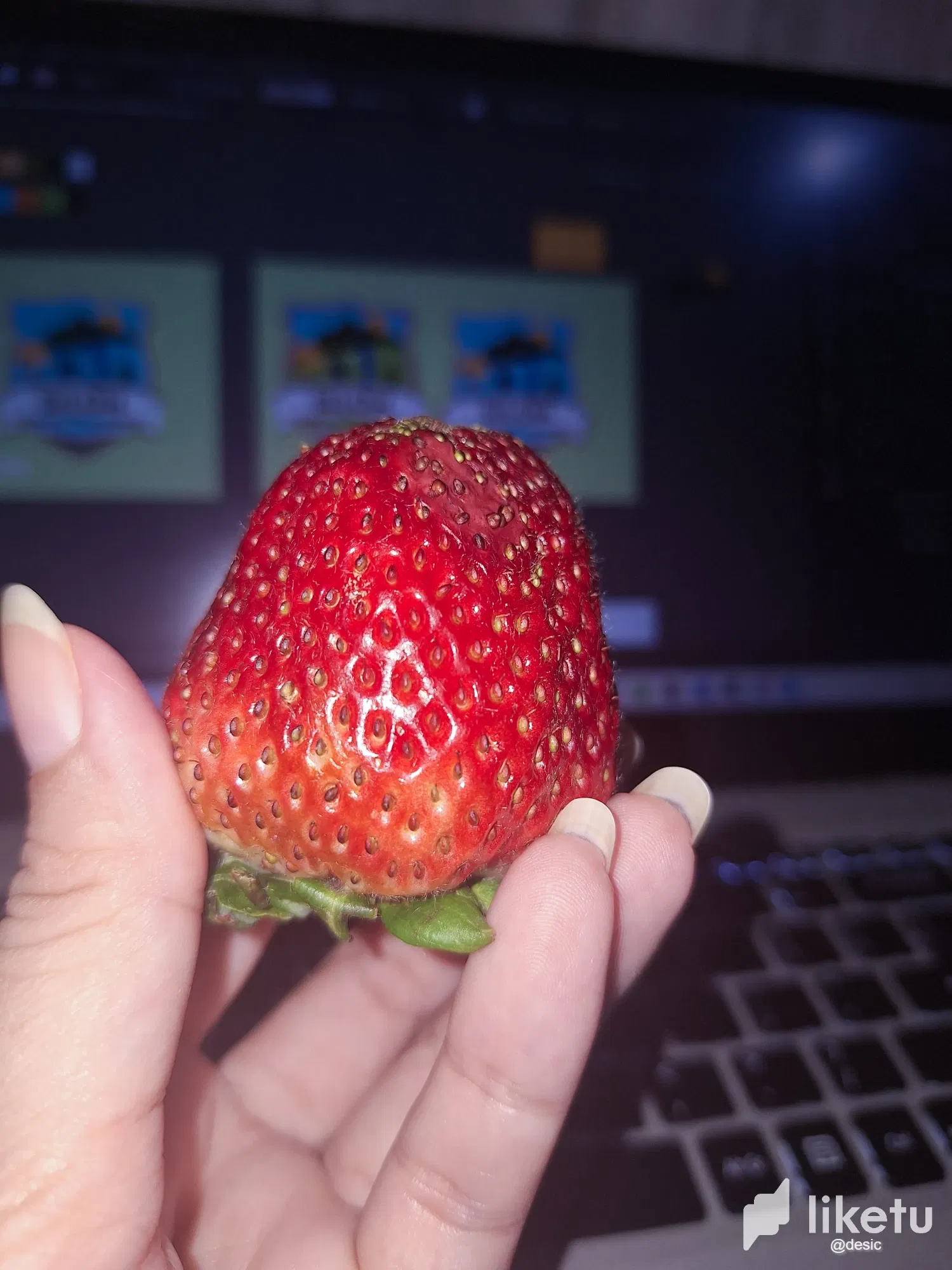 gtXDmwJUkbl3lLo1_20250718_204539.webp