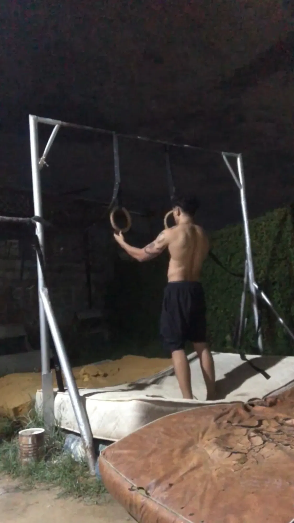 XfMtHTQYxL…
Payout: 0.055 HBDEjercicios de espalda en anillas
2025-11-06 01:25<liketuimages> <center> ![1Vz6tM6mYVErTJXS_1000691131.webp