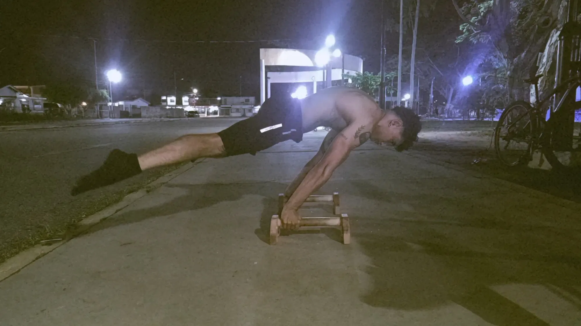 dU5eWElHtr…
Payout: 0.000 HBDTerminando mi semana de descarga muscular.
2025-10-19 18:36<liketuimages> <center> ![FiimRKOxcWDJjzIh_1000661875.webp