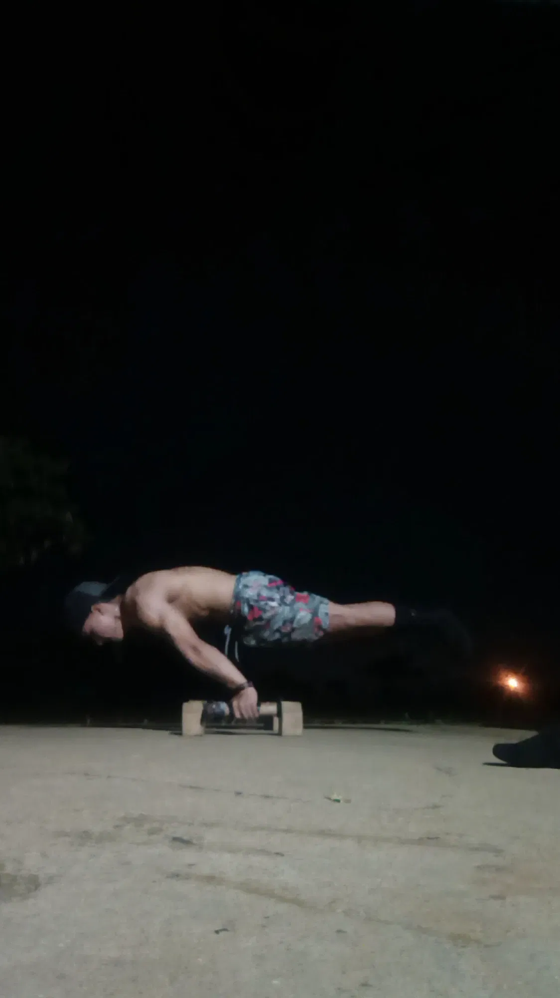 VmASerDwLa0ukCKf_1000633104.webp