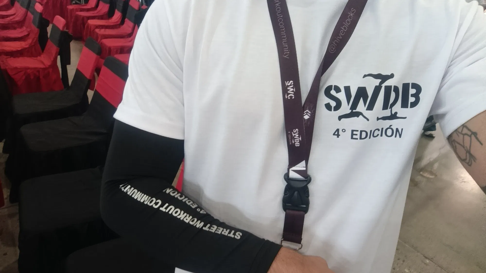 a6pEnCicl4rPipte_1000535511.webp