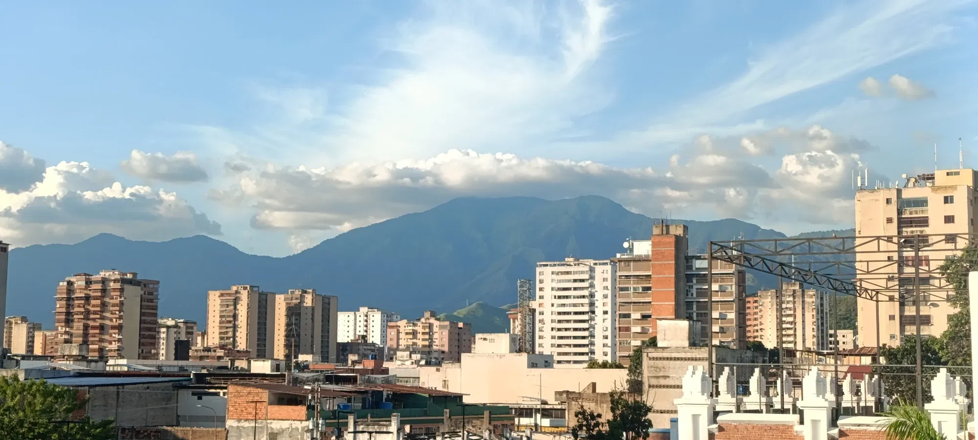 LGUbGC5m8L…
Payout: 0.059 HBDÚltimo día en Maracay // Después del versus por categoría
2025-11-01 21:46<liketuimages> <center> ![dFnLpSpDb4HeEseo_1000676502.webp