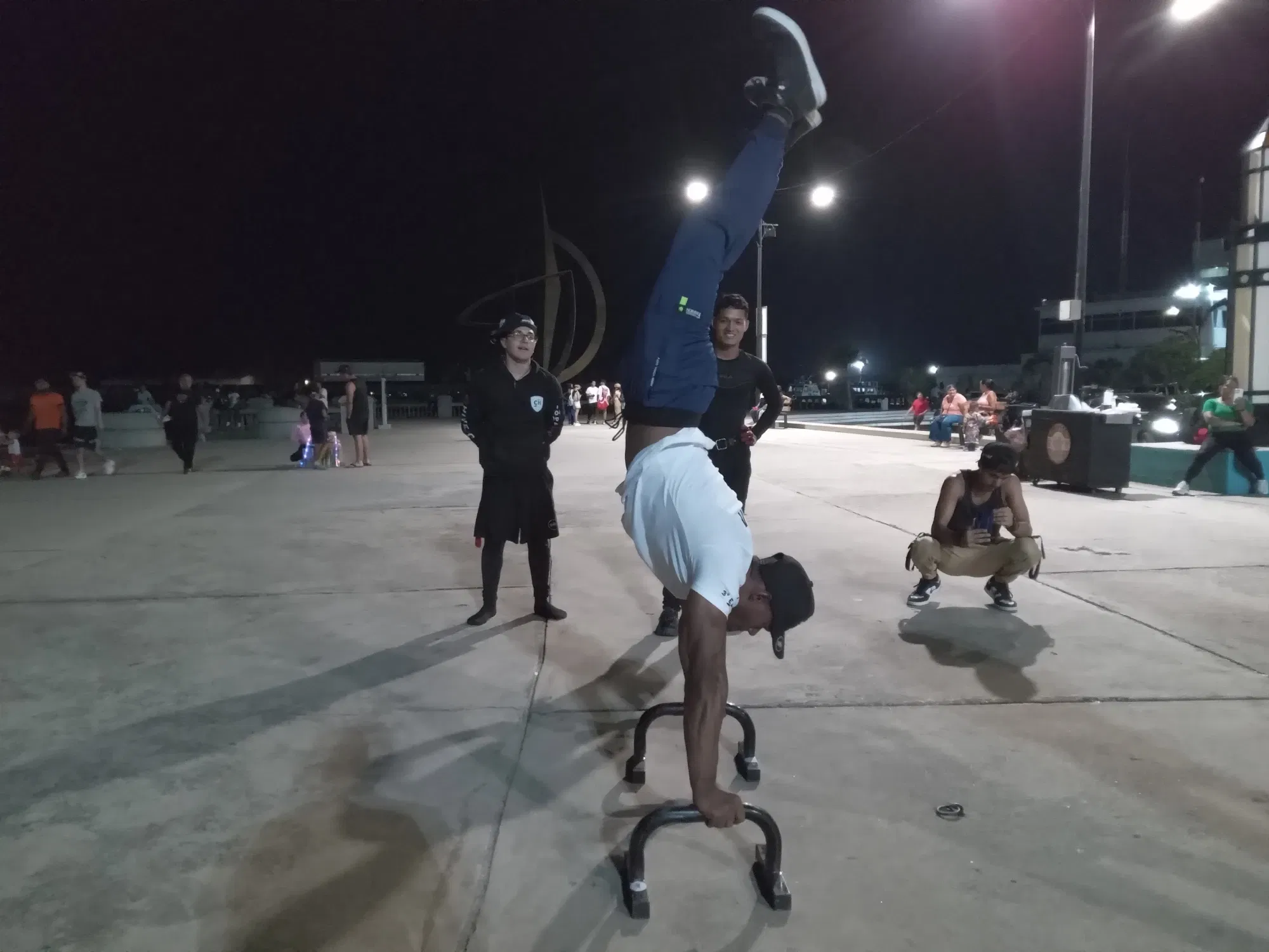 wKmNjTBVjotrj9g9_20250809_203551344.webp