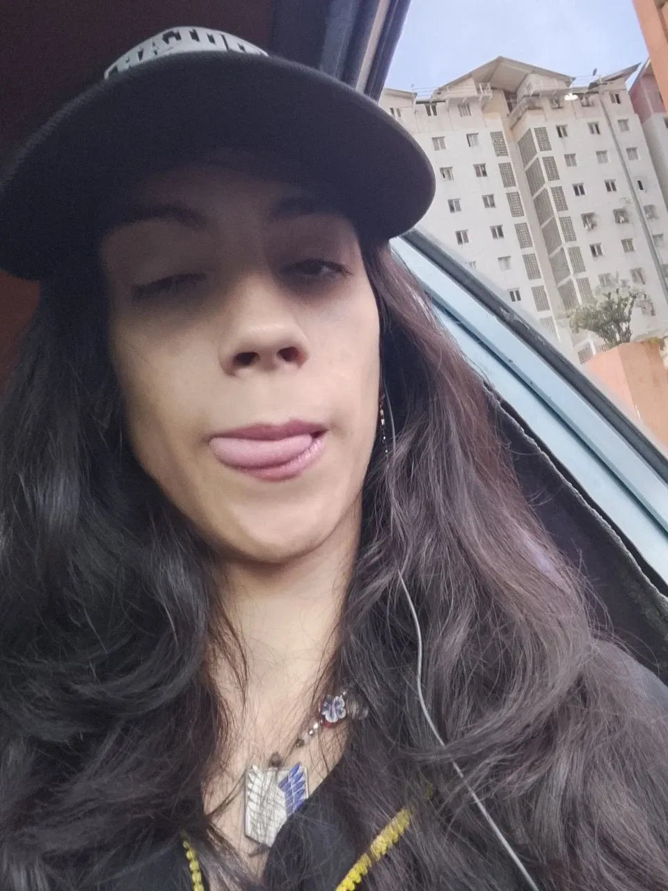 0BmFodLEVJLmdrWO_1000118071.webp