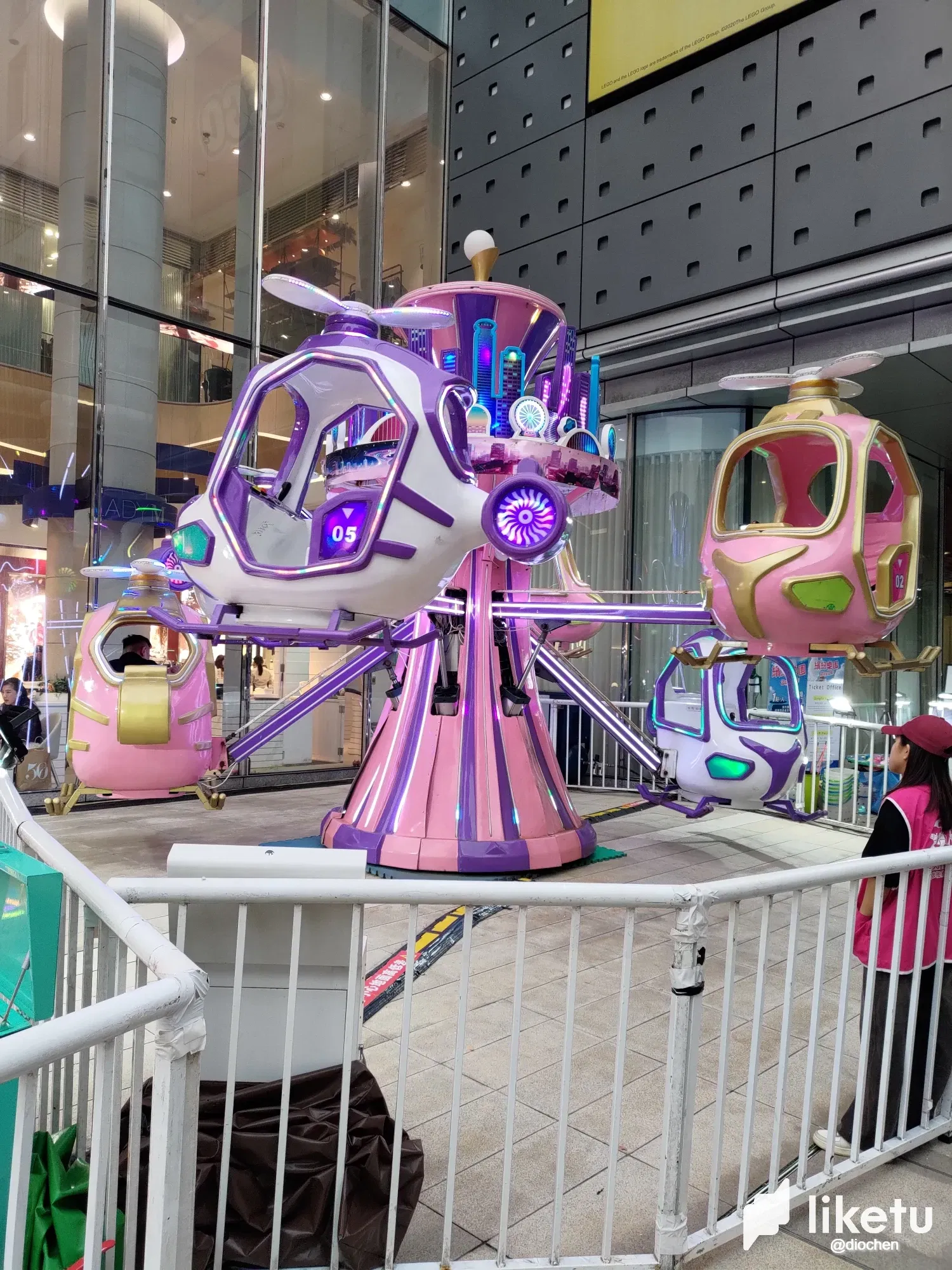 讓孩童放電的好地方 / A great place for kids to burn off their energy