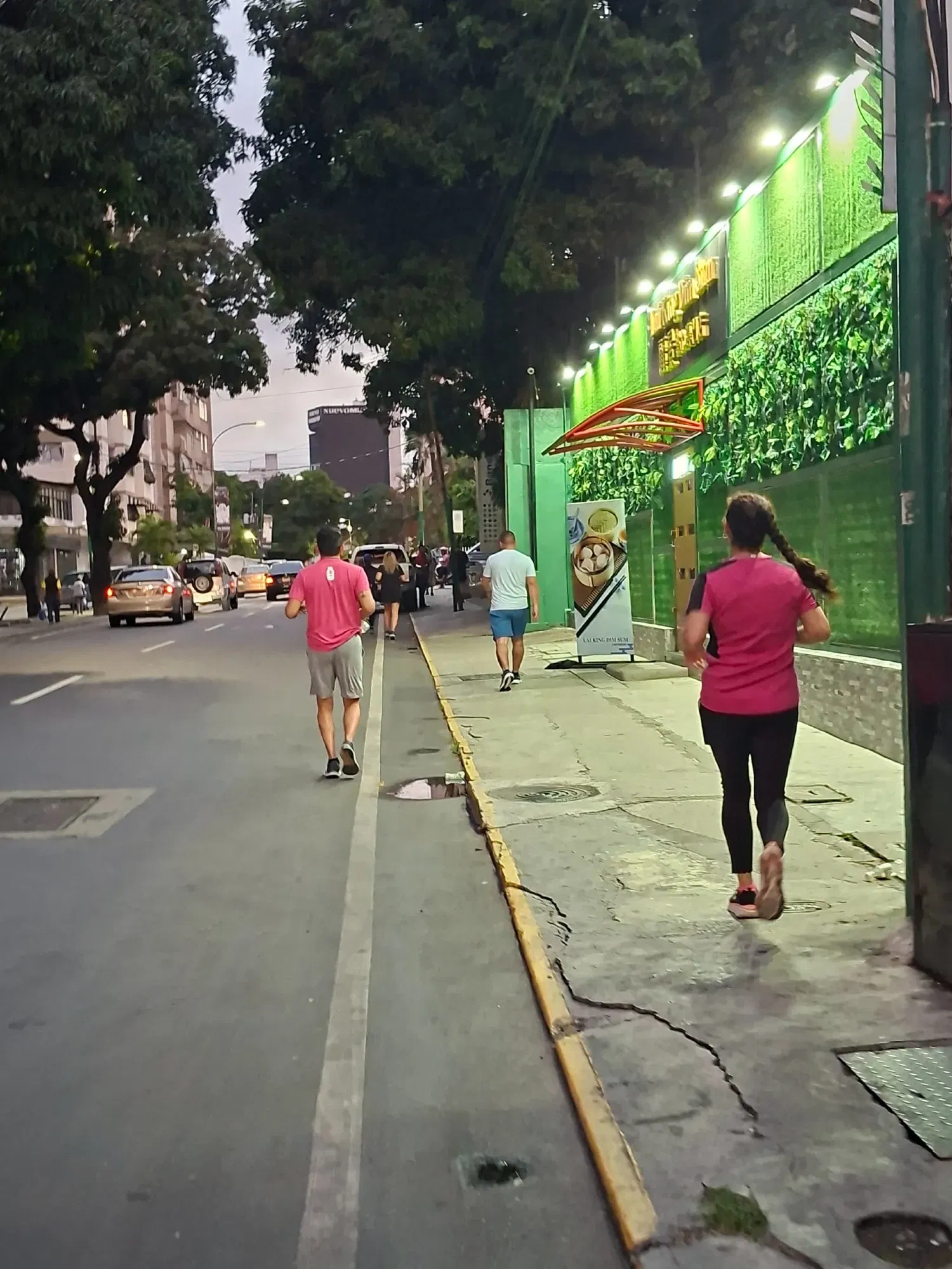 cjz2KOAyTwWfnhZ5_1000324716.webp